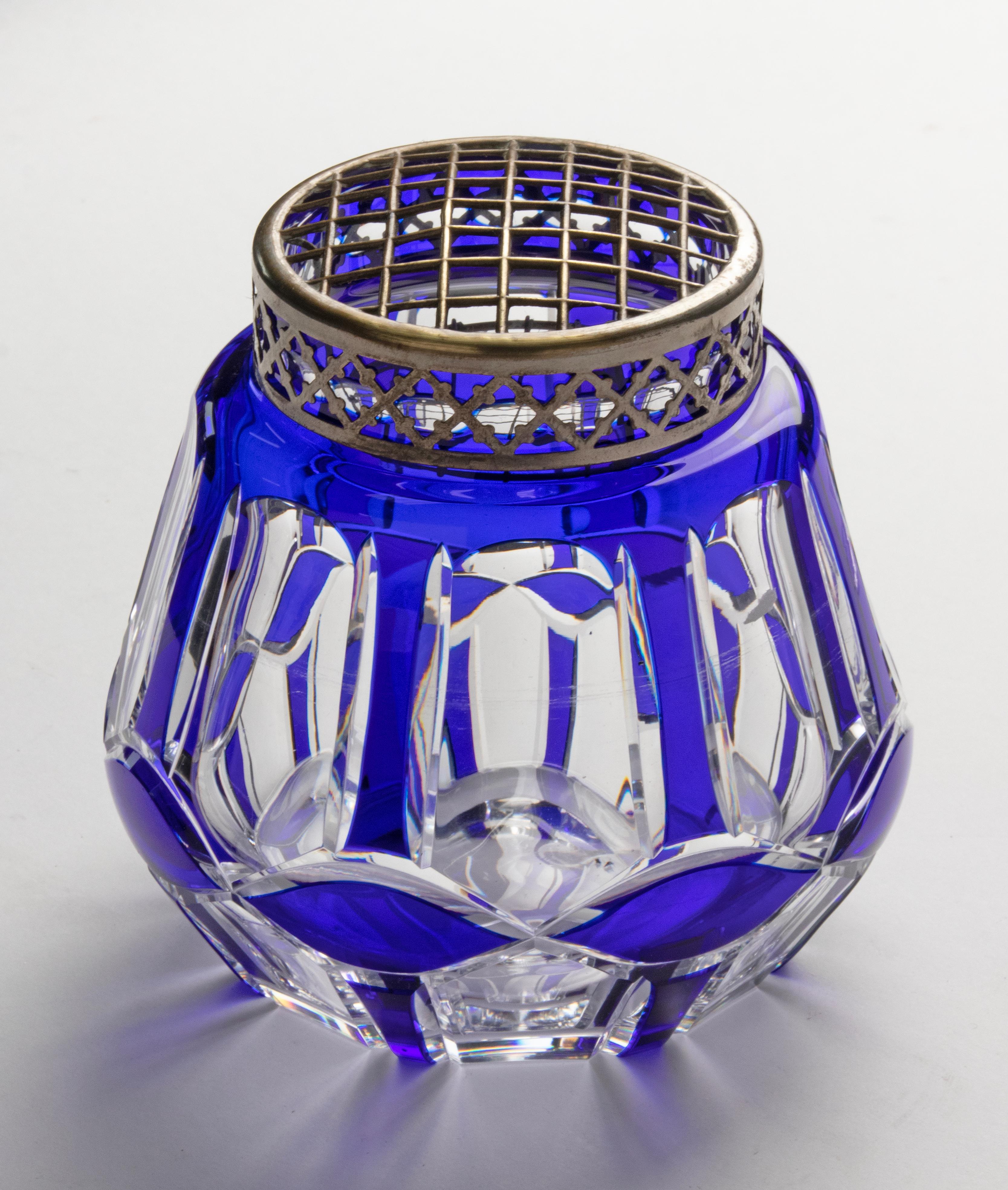 Early 20th Century 1930's Art Deco Blue Crystal Vase 'Pick-Fleur' Made by Val Saint Lambert For Sale