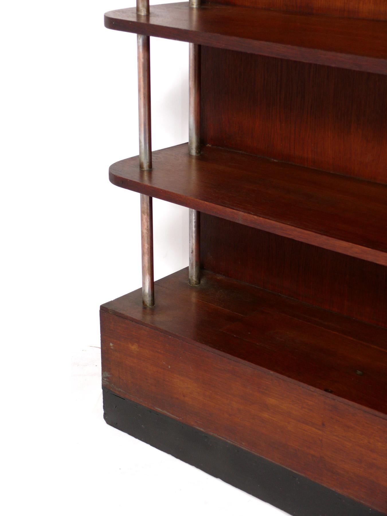 American 1930s Art Deco Bookshelf in the Manner of Gilbert Rohde Refinished For Sale
