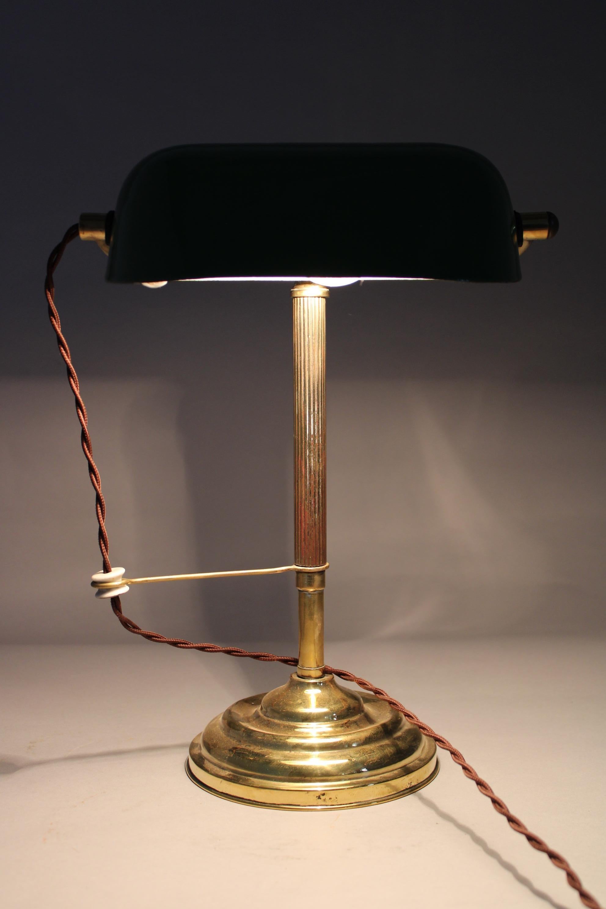 1930s Art Deco Brass  Banker Table Lamp, Czechoslovakia  For Sale 12