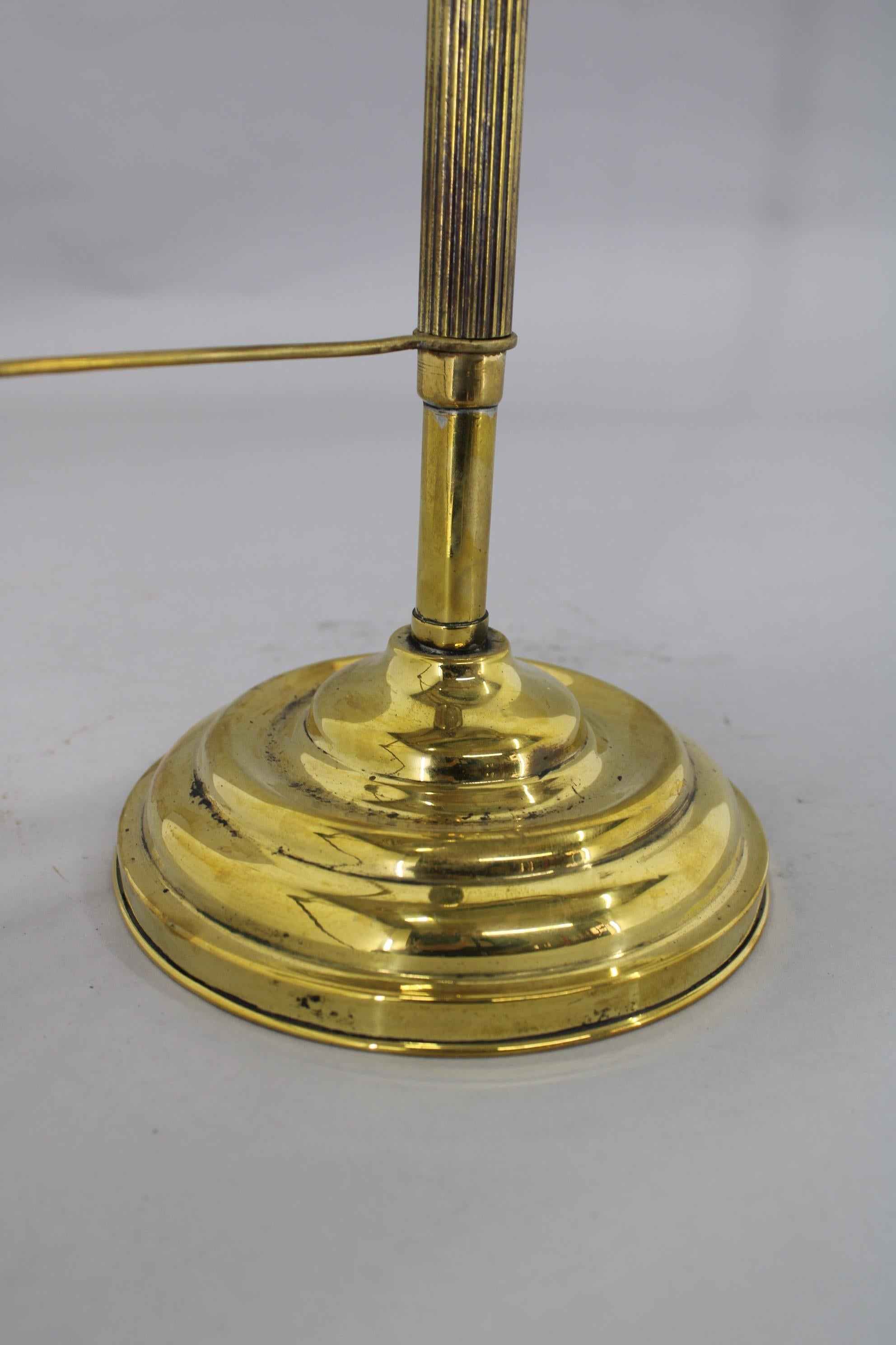 Mid-20th Century 1930s Art Deco Brass  Banker Table Lamp, Czechoslovakia  For Sale