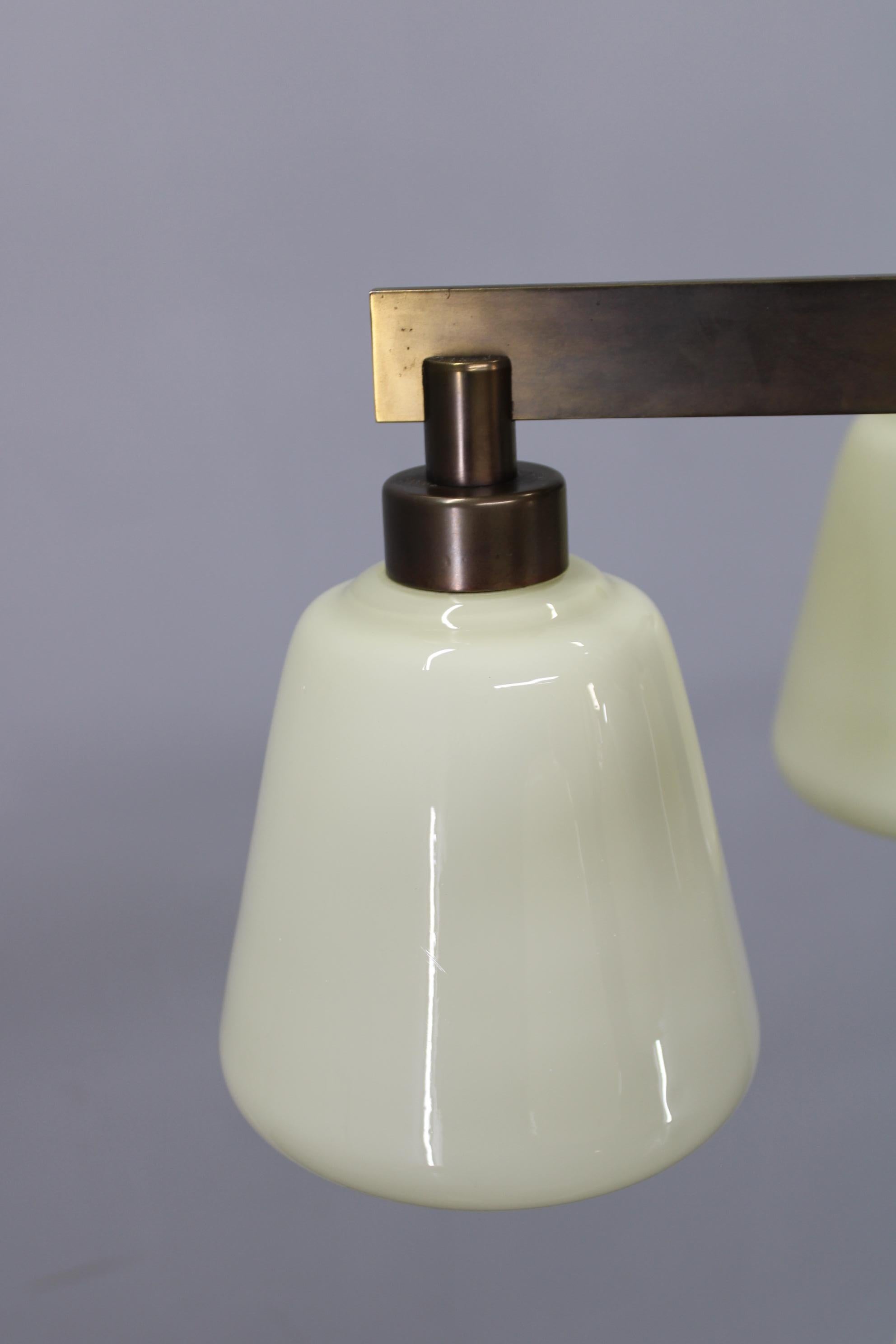 Lampadario in ottone Art Deco degli anni '30, Cecoslovacchia in vendita 1