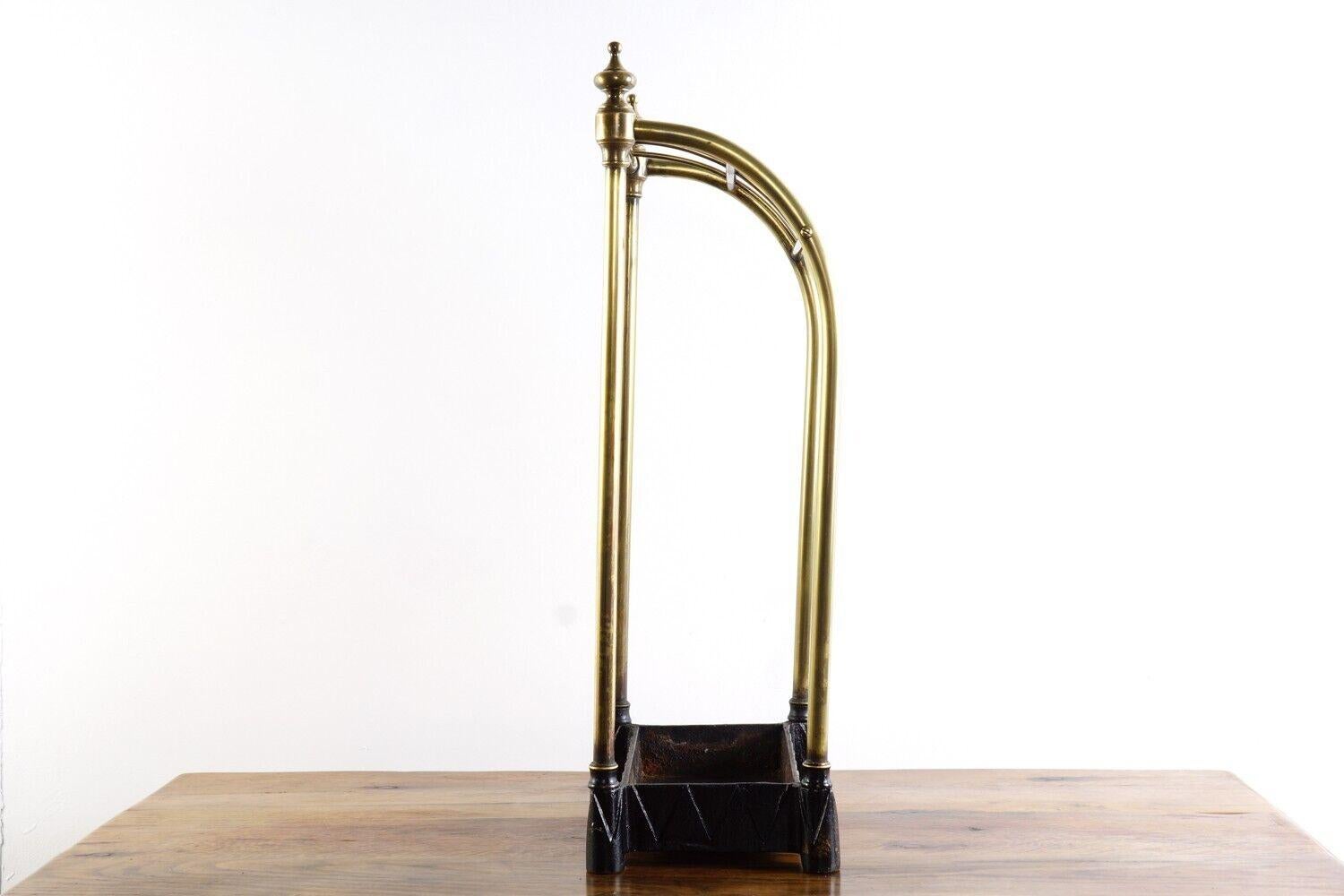 1930s Art Deco Brass Umbrella & Stick Stand For Sale 2