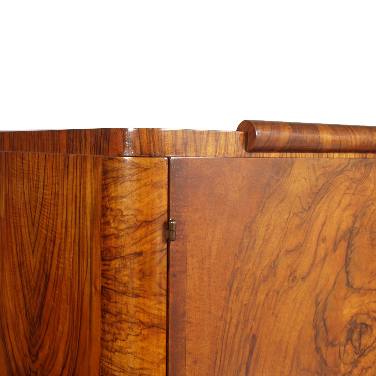 osvaldo borsani sideboard