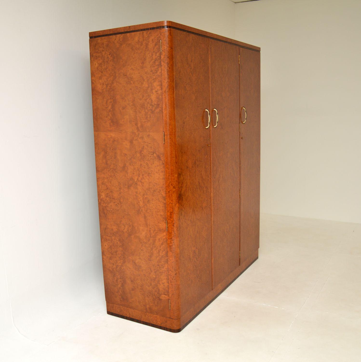 armoire 1930