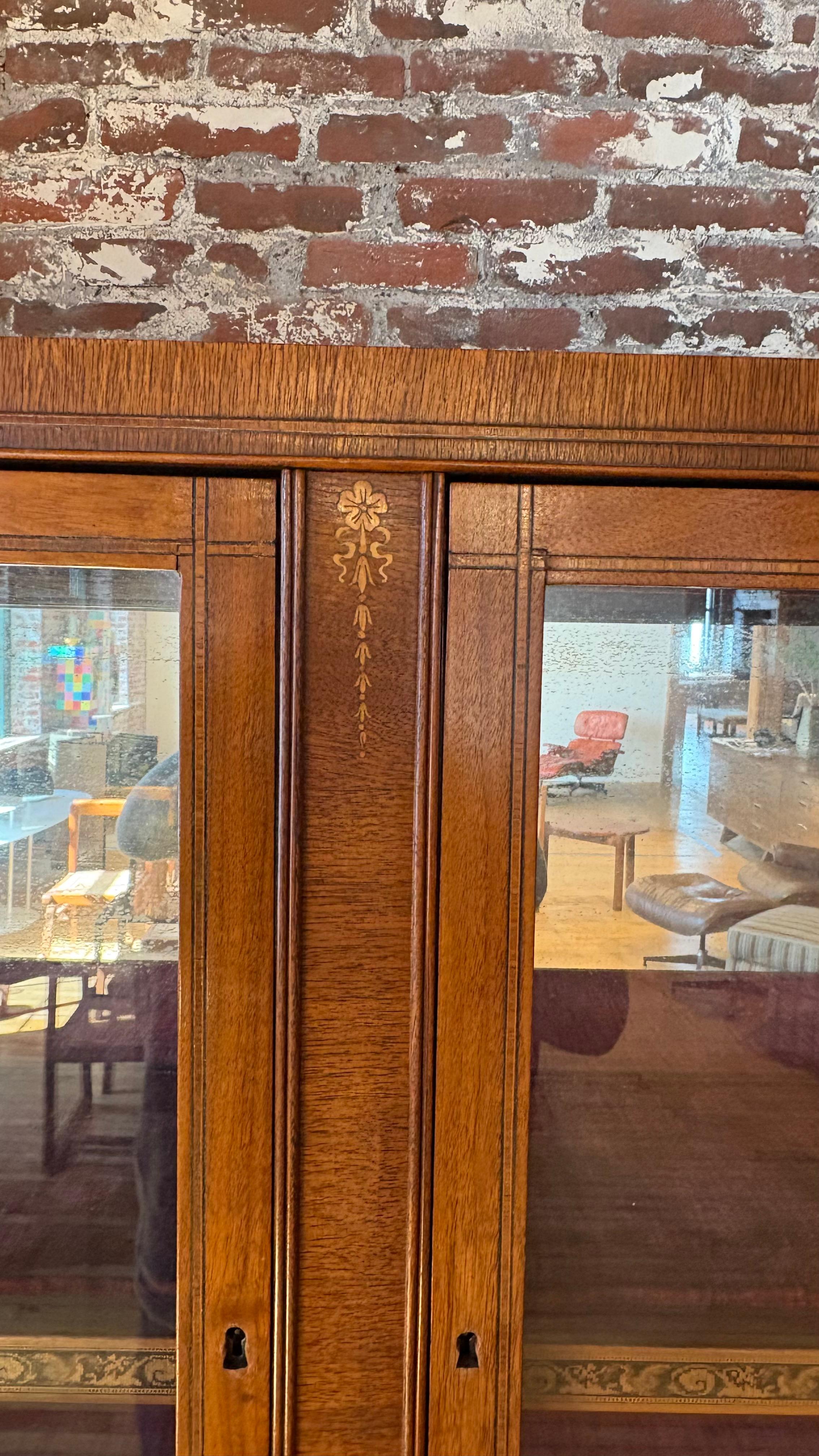 Armadio e scaffali Art Deco degli anni '30 in vendita 1