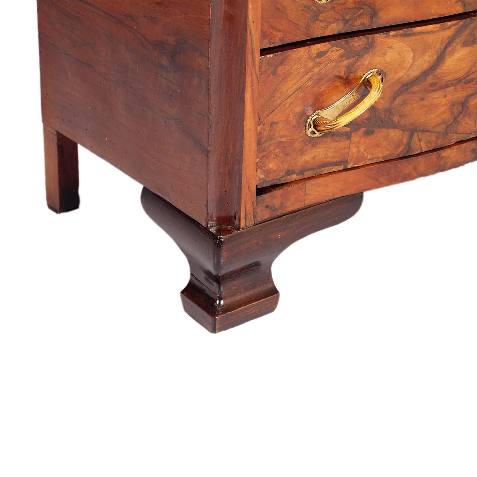1930s Art Deco Cabinet Dresser in Burl Walnut by Crafts Cantu For Sale 2