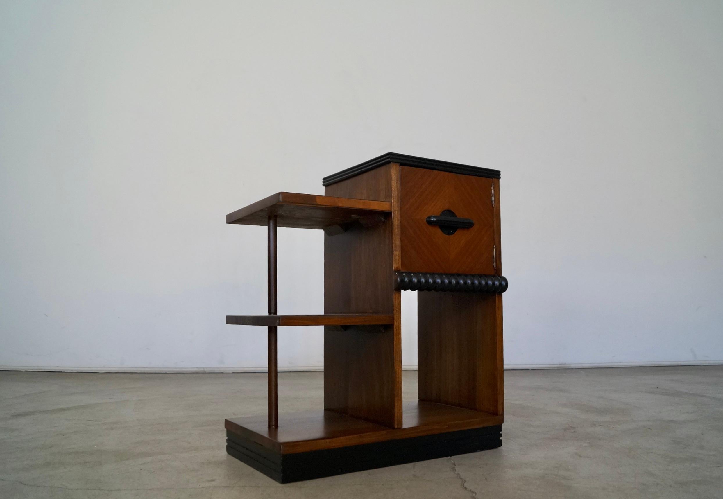 1930's Art Deco Cabinet / Shelf 6