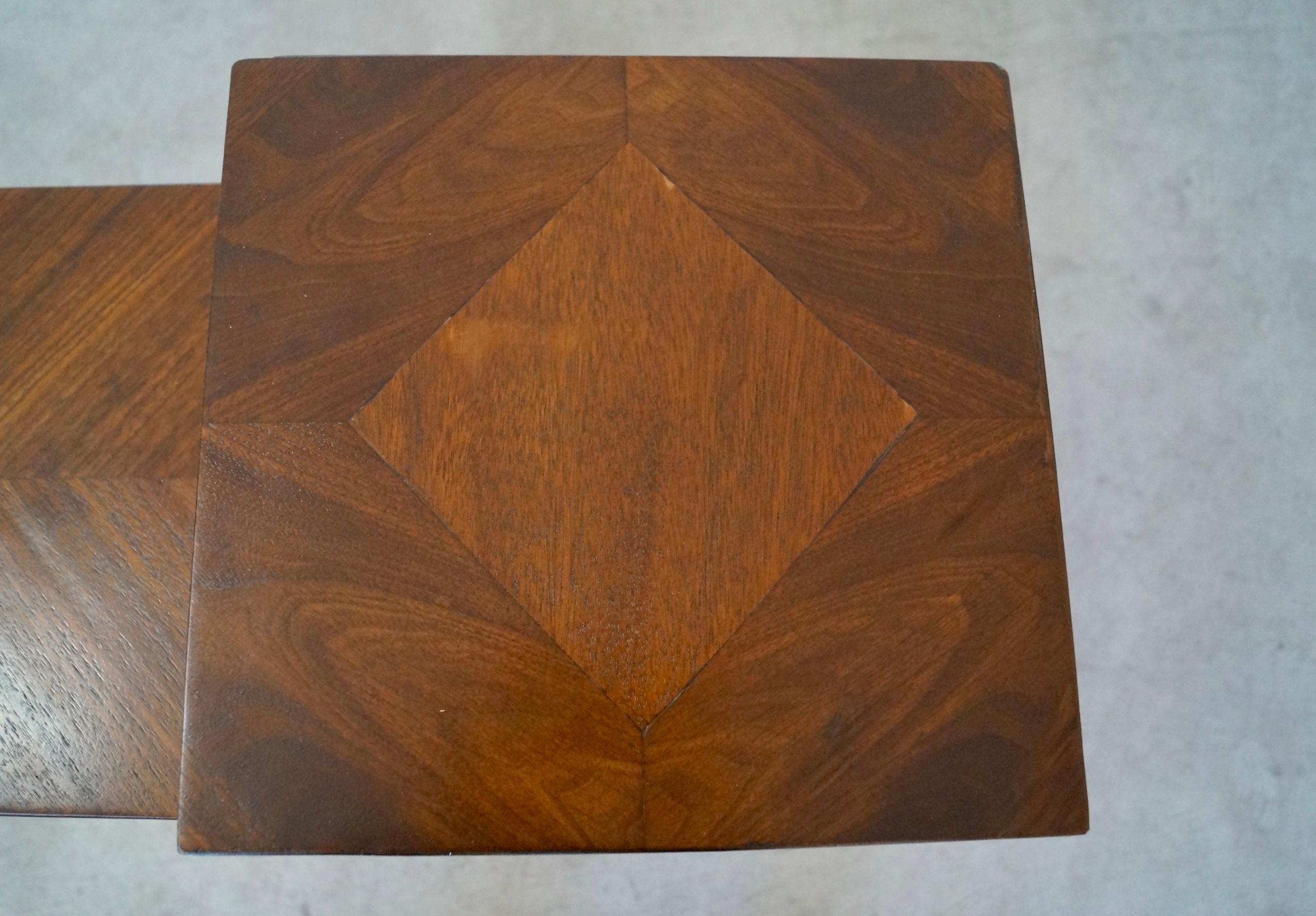 1930's Art Deco Cabinet / Shelf 9