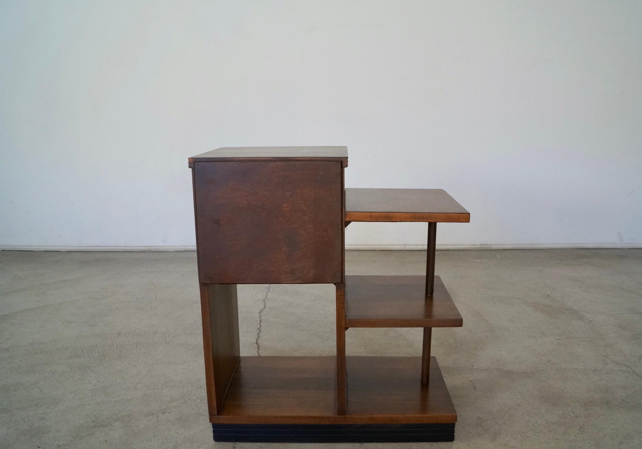 1930's Art Deco Cabinet / Shelf 3