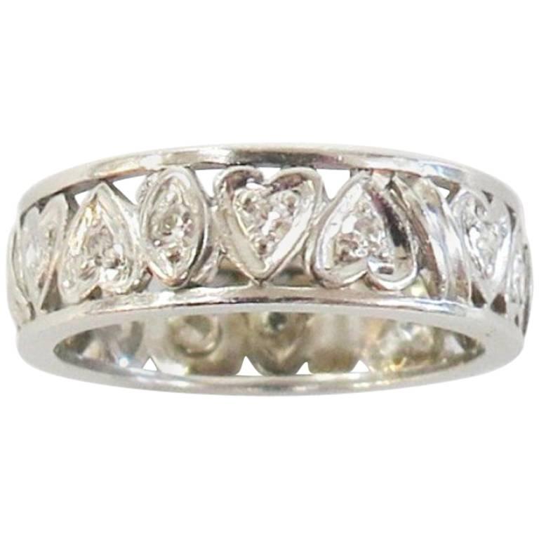 1930s Art Deco Carved Diamond Heart Eternity Wedding Band / Platinum For Sale