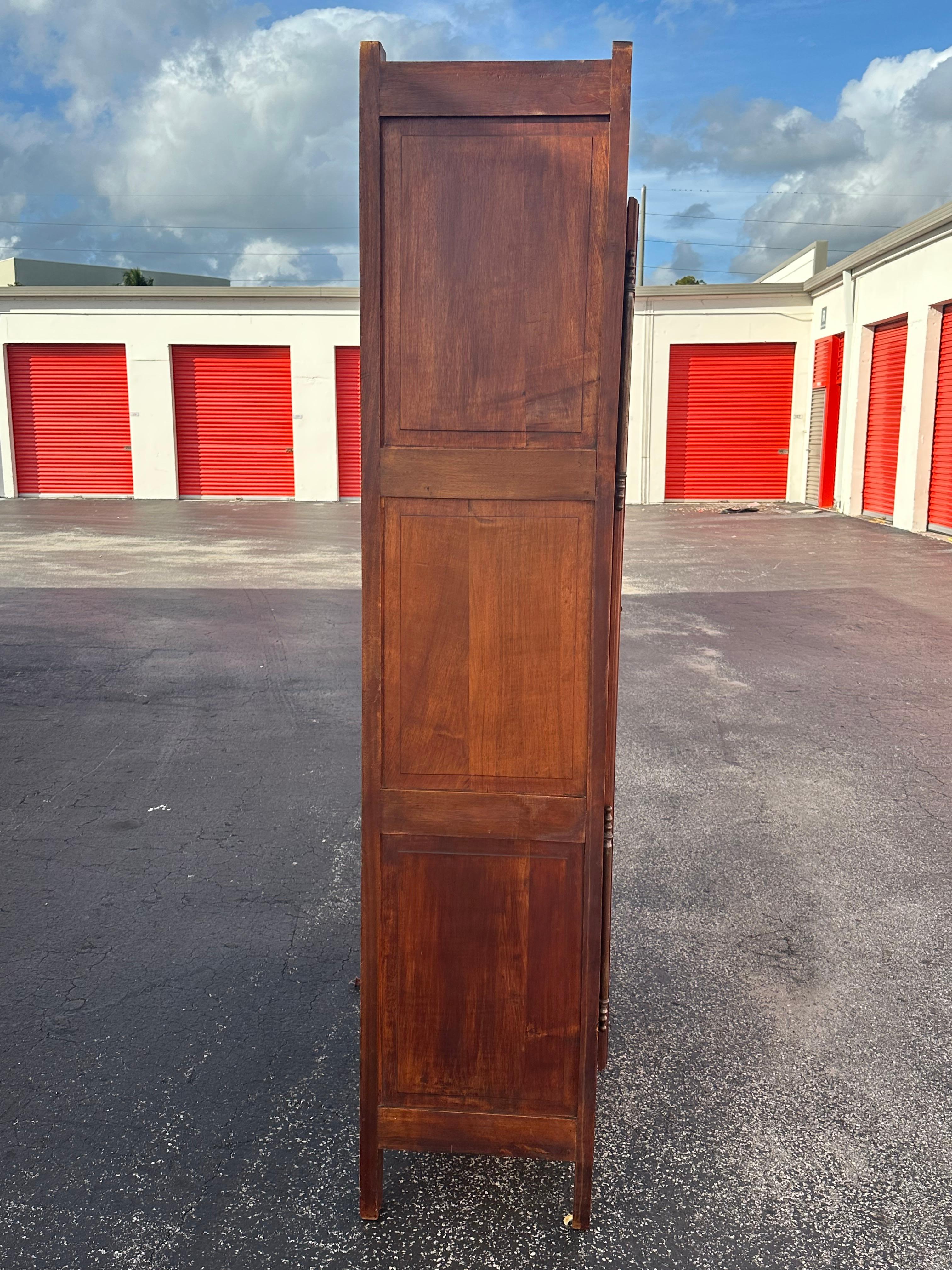 1930s Art Deco Carved Walnut Wood Anglo Style Tall Bar Cabinet Mirrored Armoire For Sale 11