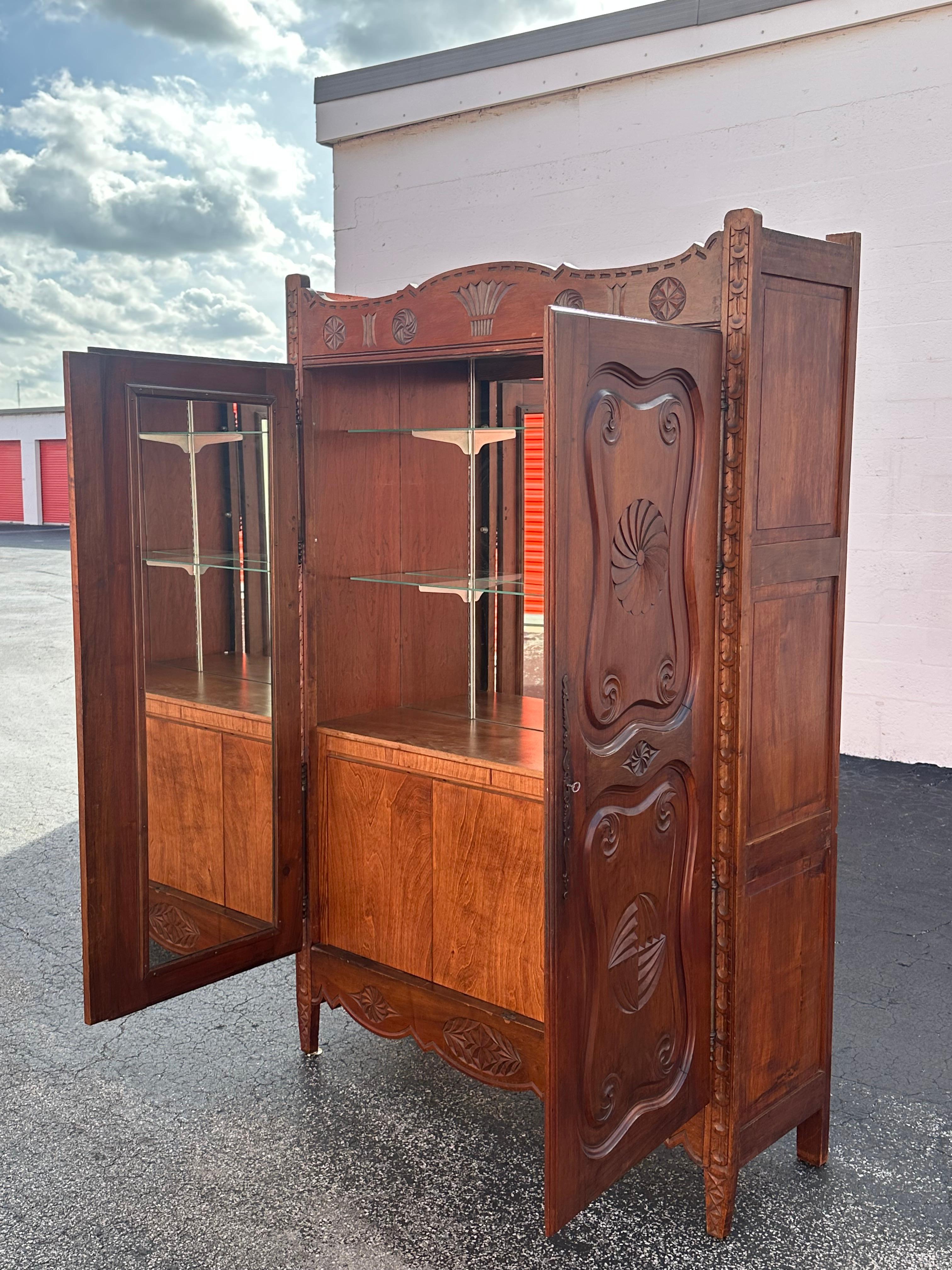 1930s Art Deco Carved Walnut Wood Anglo Style Tall Bar Cabinet Mirrored Armoire For Sale 13