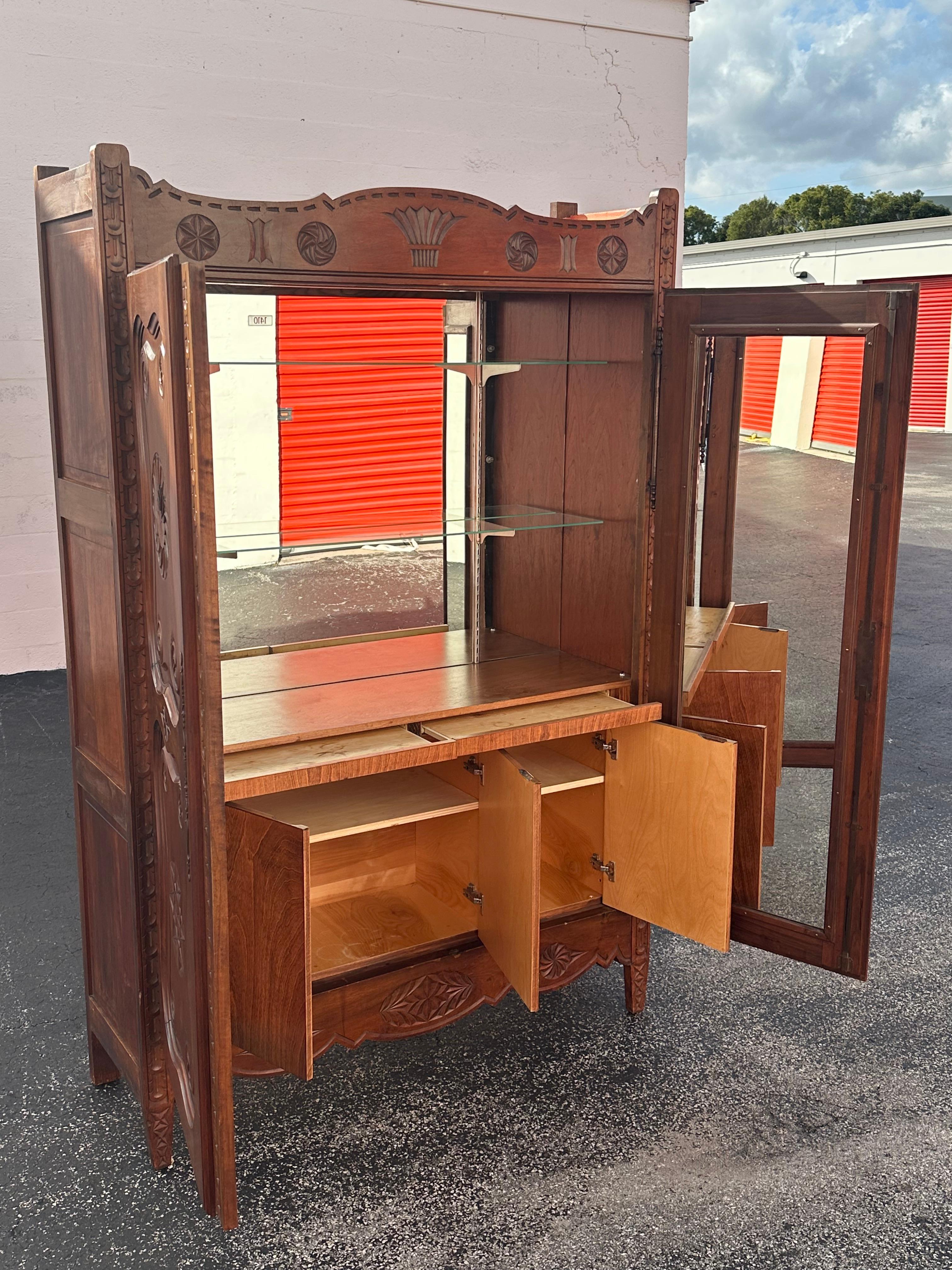 1930s Art Deco Carved Walnut Wood Anglo Style Tall Bar Cabinet Mirrored Armoire For Sale 15