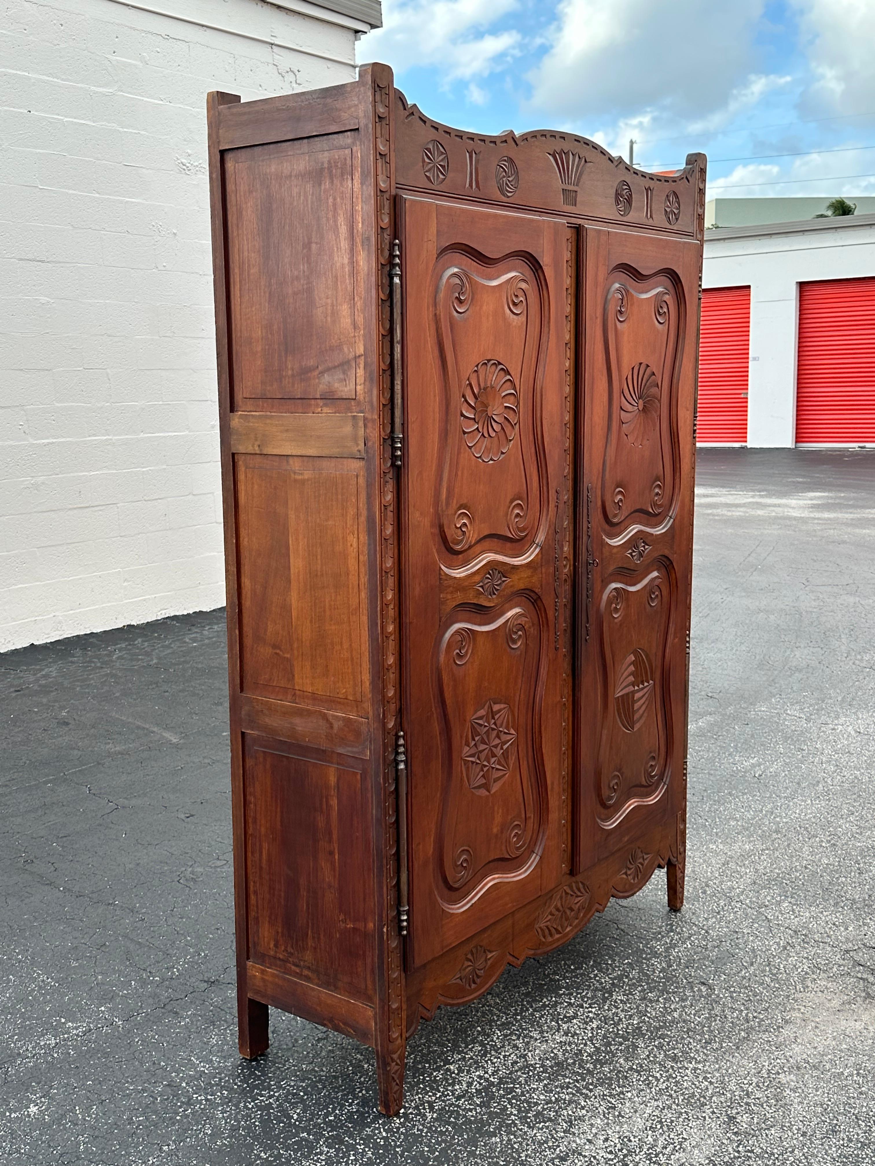 Brass 1930s Art Deco Carved Walnut Wood Anglo Style Tall Bar Cabinet Mirrored Armoire For Sale