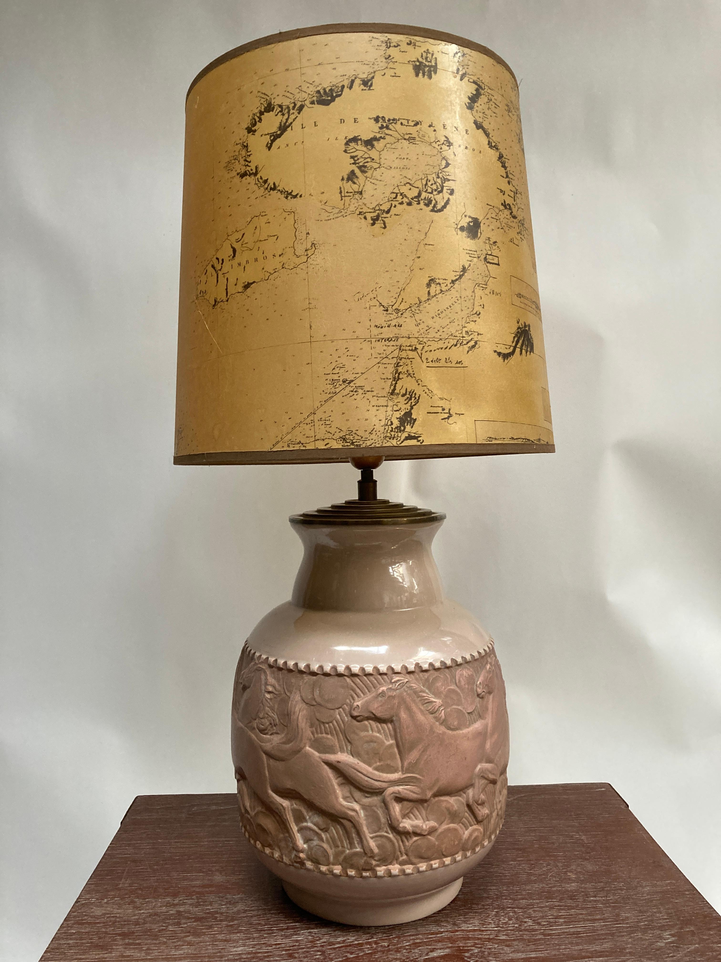 Very nice 1930's Studio pottery ceramic lamp showing a frieze of horses
Great condition
No shade included , Dimensions given without shade