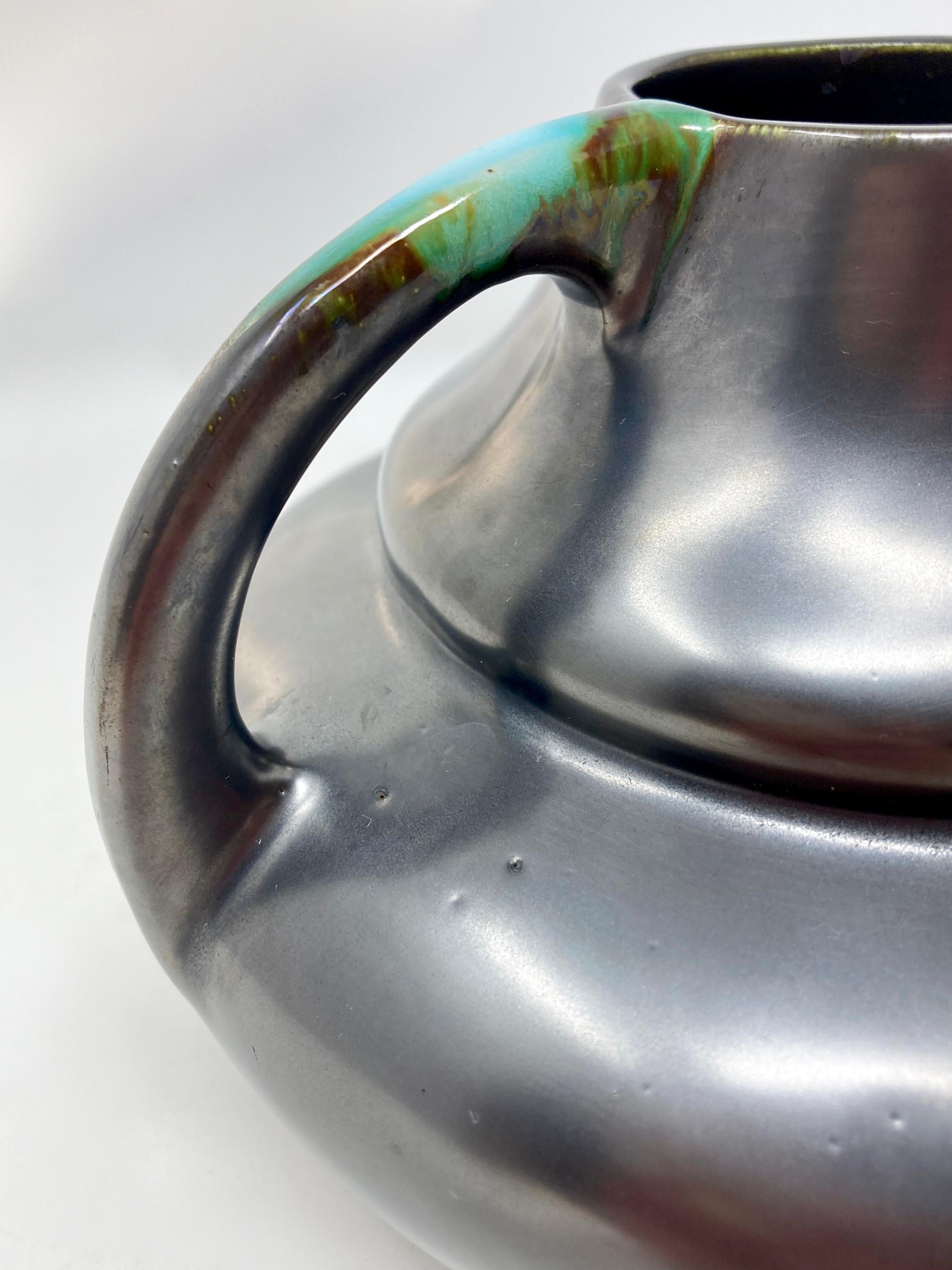 Vaso in ceramica Art Deco degli anni '30 di Faïenceries de Thulin, Belgio in vendita 1