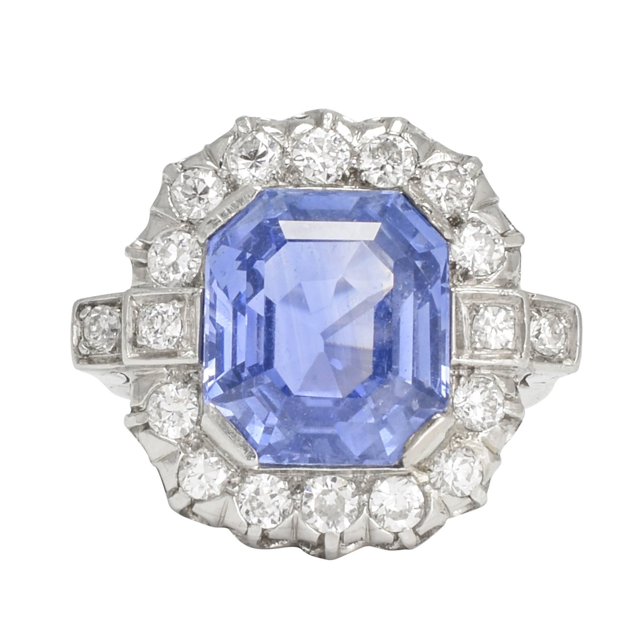 1930s Art Deco Ceylon Sapphire Diamond Platinum Cluster Ring