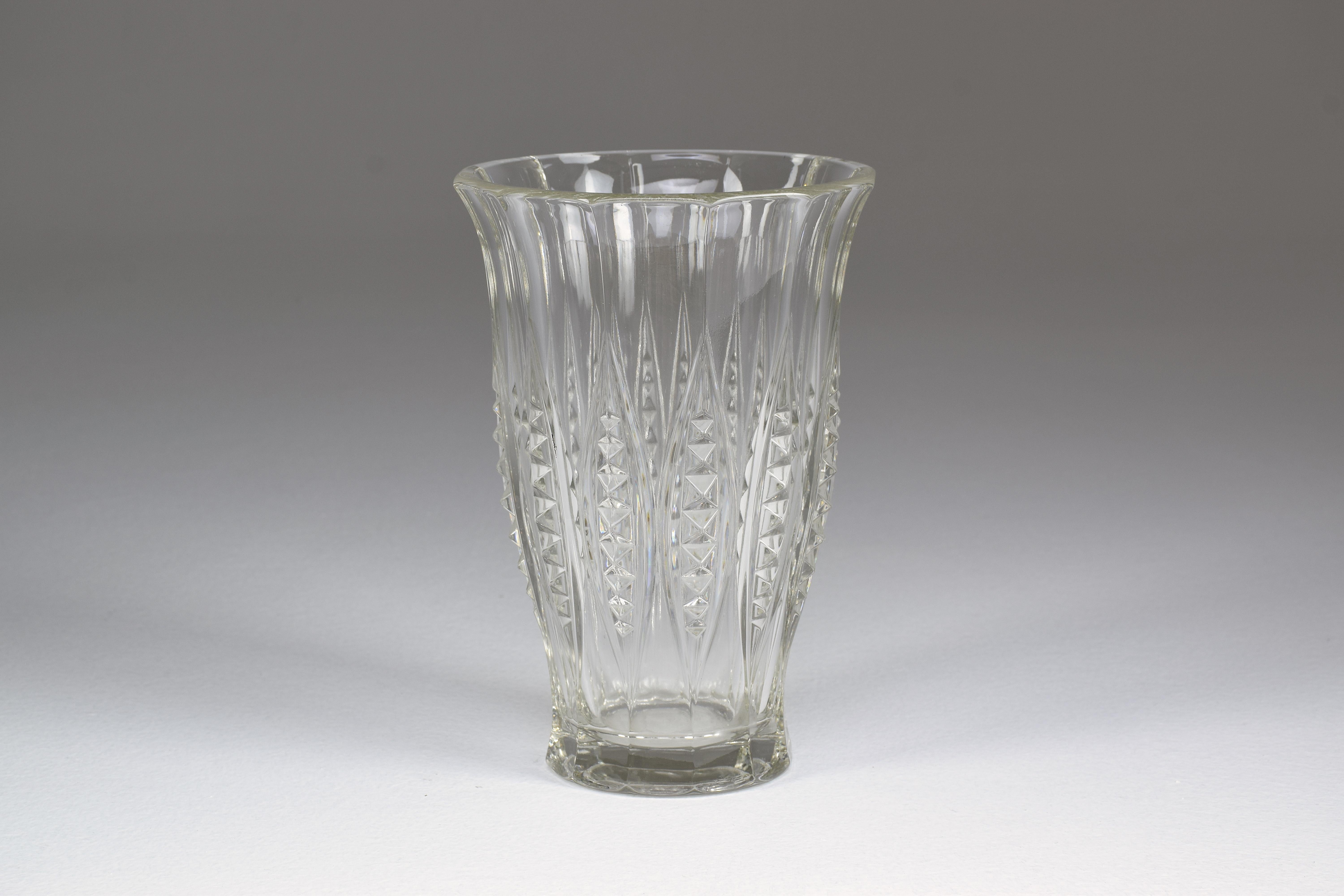 Belgian 1930s Art Deco Charles Graffart Cut Crystal Vase
