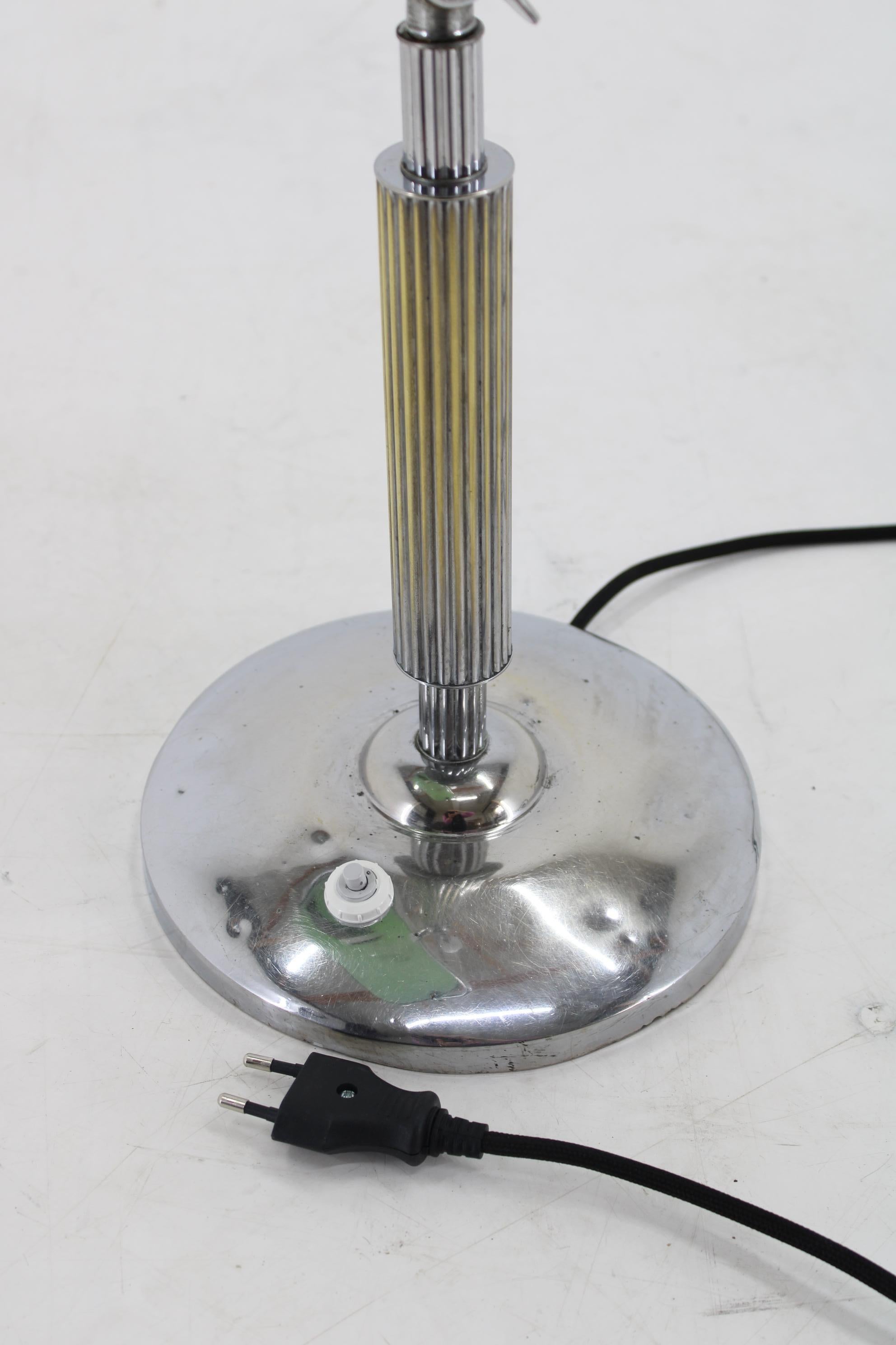 1930s Art Deco Chrome Plated  Banker Table Lamp , Czechoslovakia For Sale 1