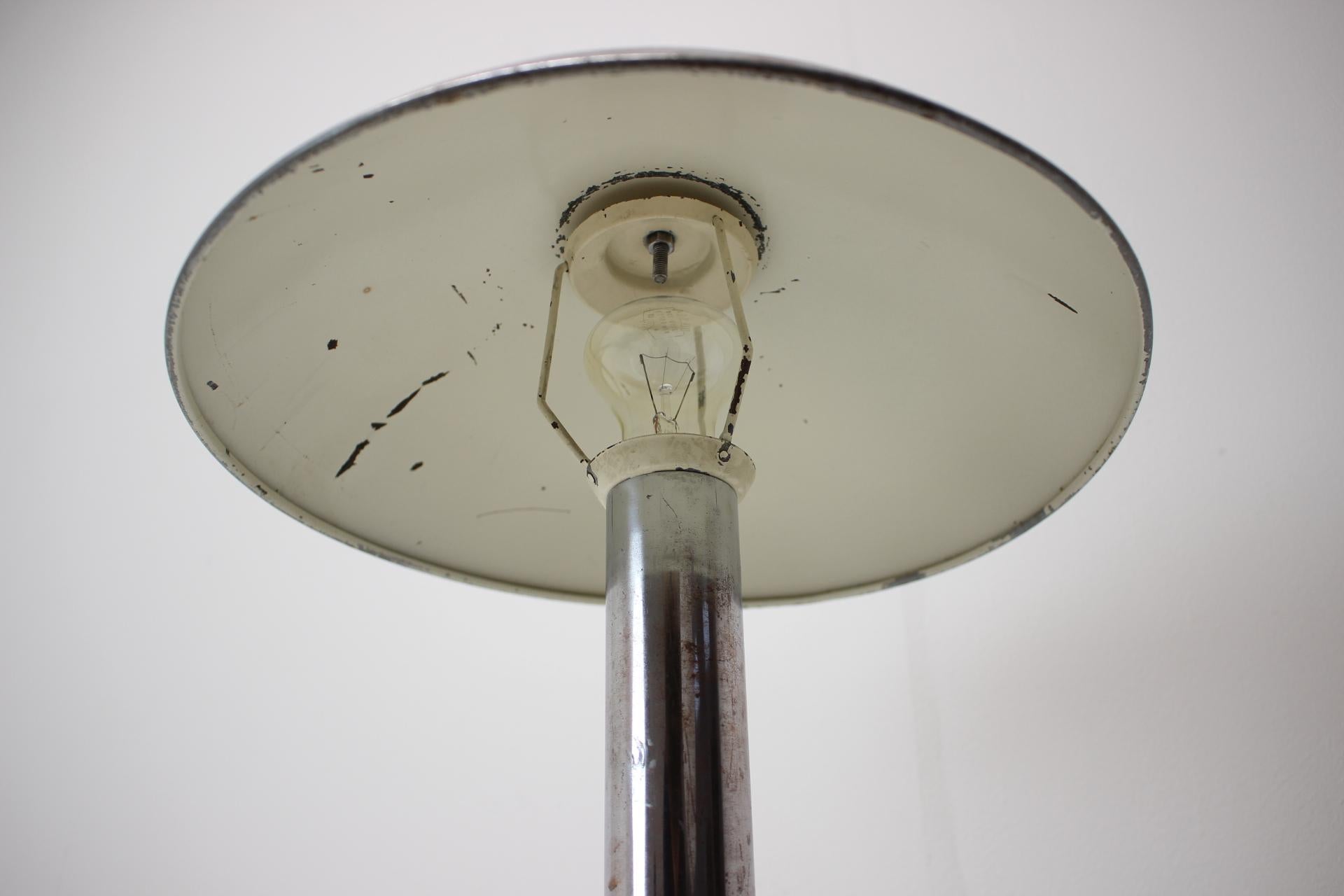 Mid-20th Century 1930s Art Deco Chrome Plated Mushroom Table Lamp, Czechoslovakia For Sale