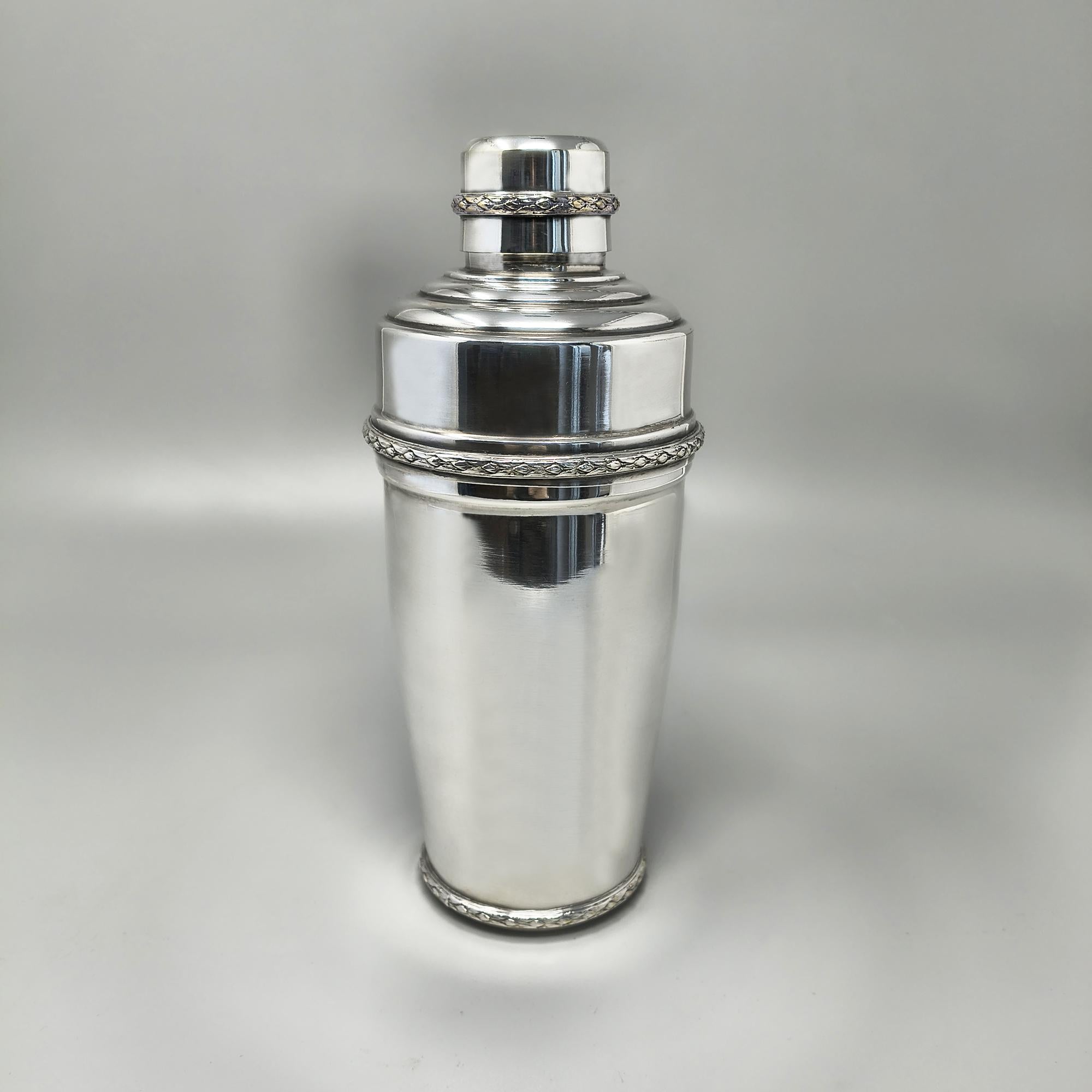 Example Shakers 1930s Art Deco Cocktail Shaker by MB. Made in Italy For Sale at 1stDibs