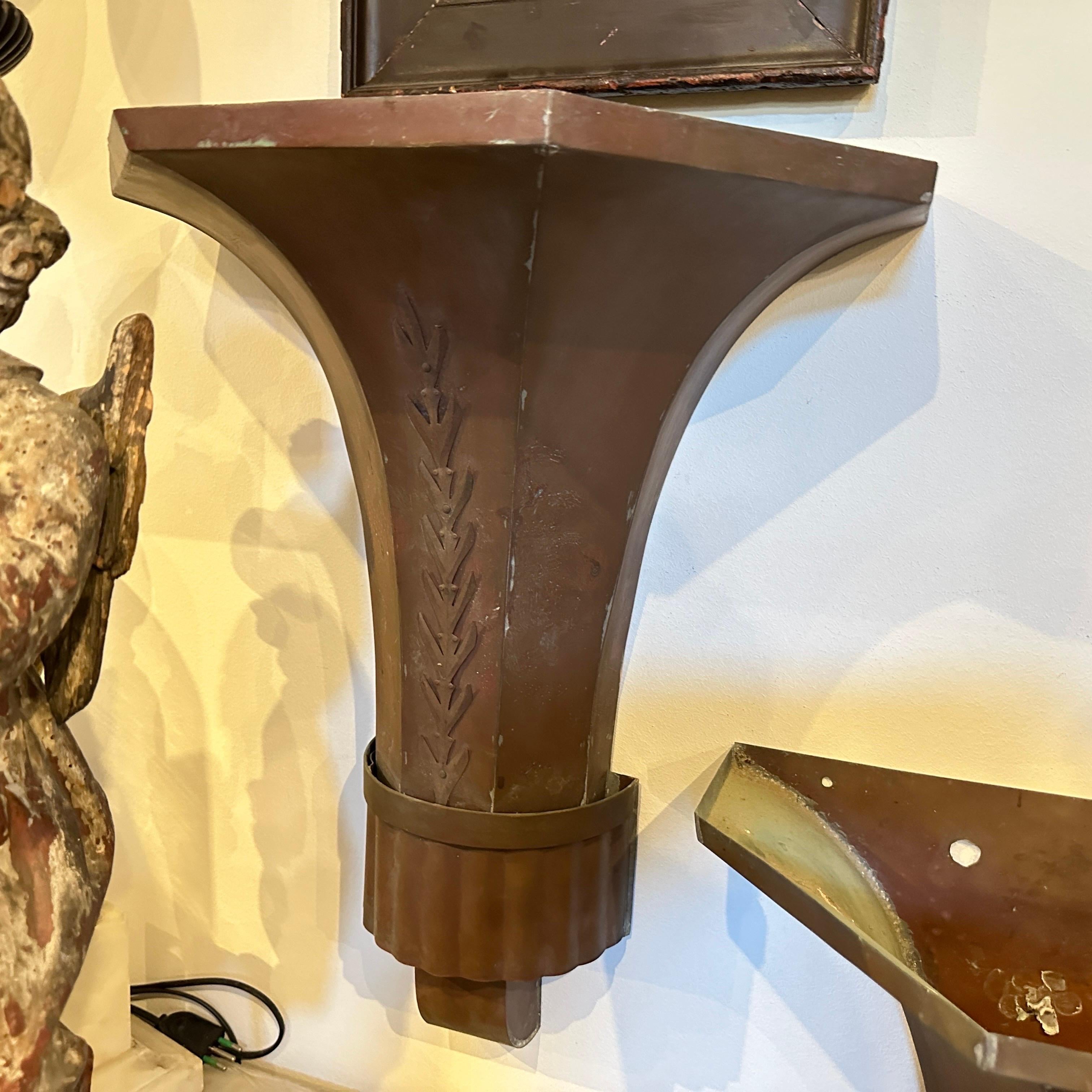 1930s Art Deco Copper Italian Theater Wall Sconces For Sale 4