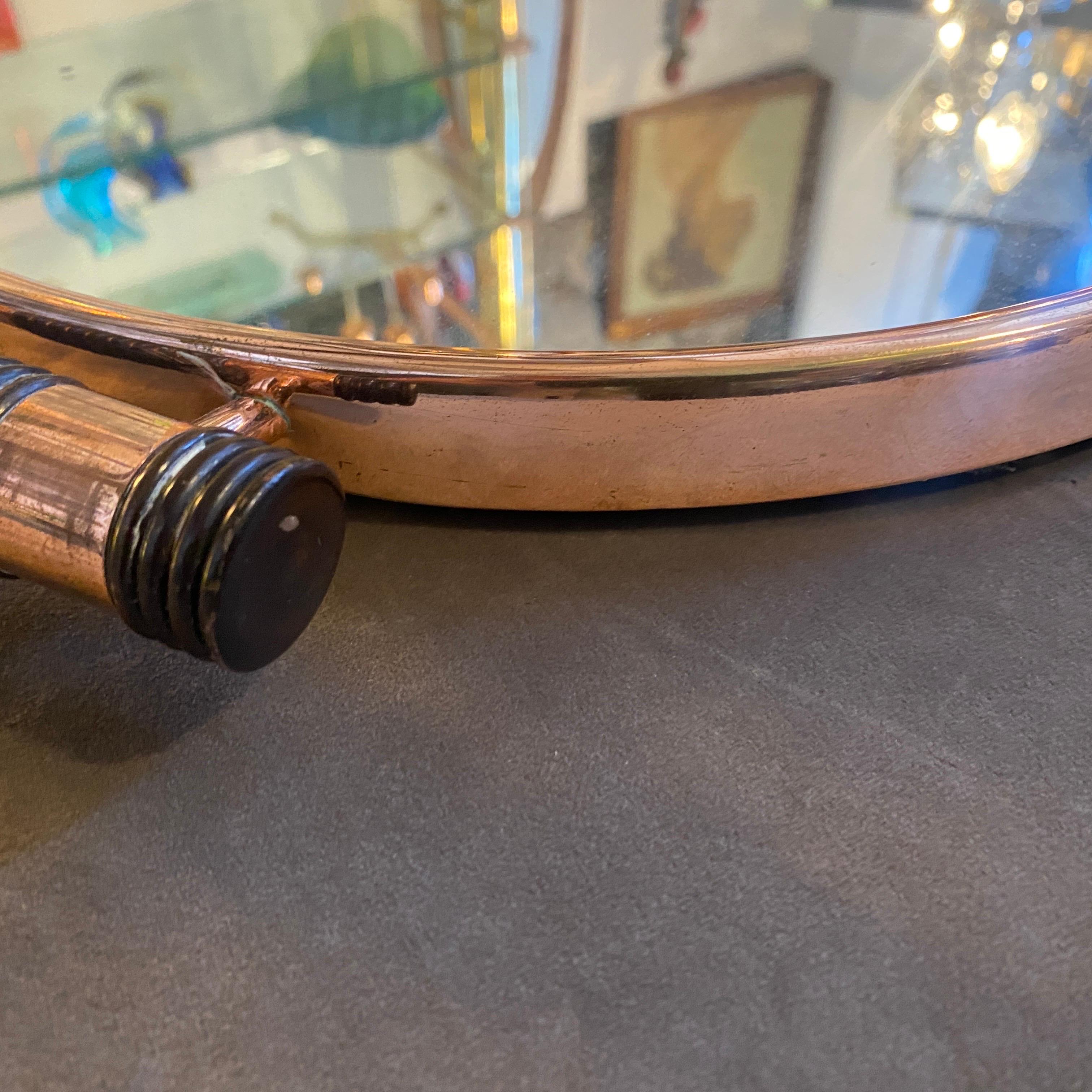 20th Century A 1930s Art Deco Copper Copper Mirror and Ebony Handles Italian Round Tray For Sale