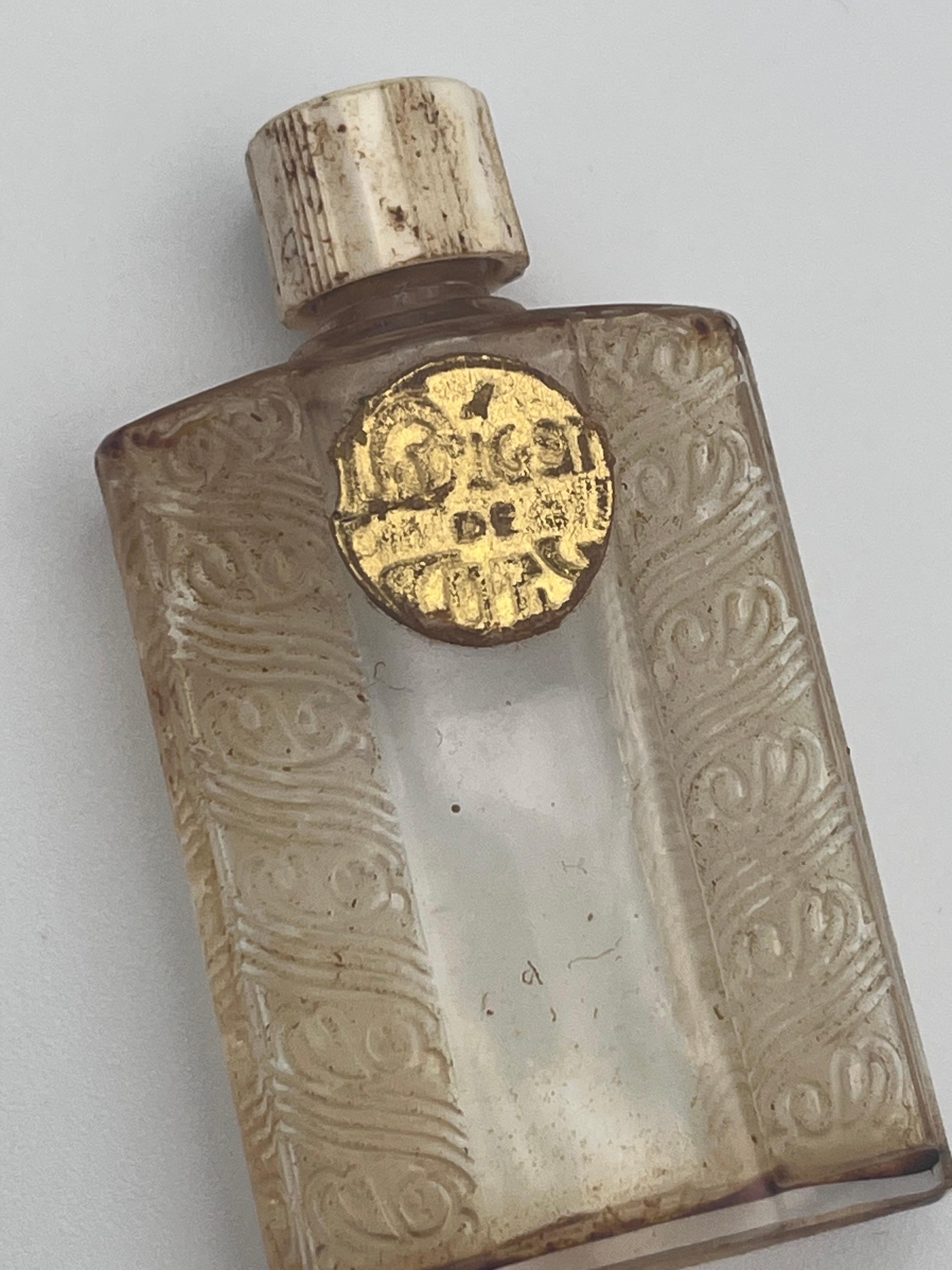 Profumo Art Deco Coty anni '30  Bottiglia in custodia originale in ottone stile accendino in vendita 11
