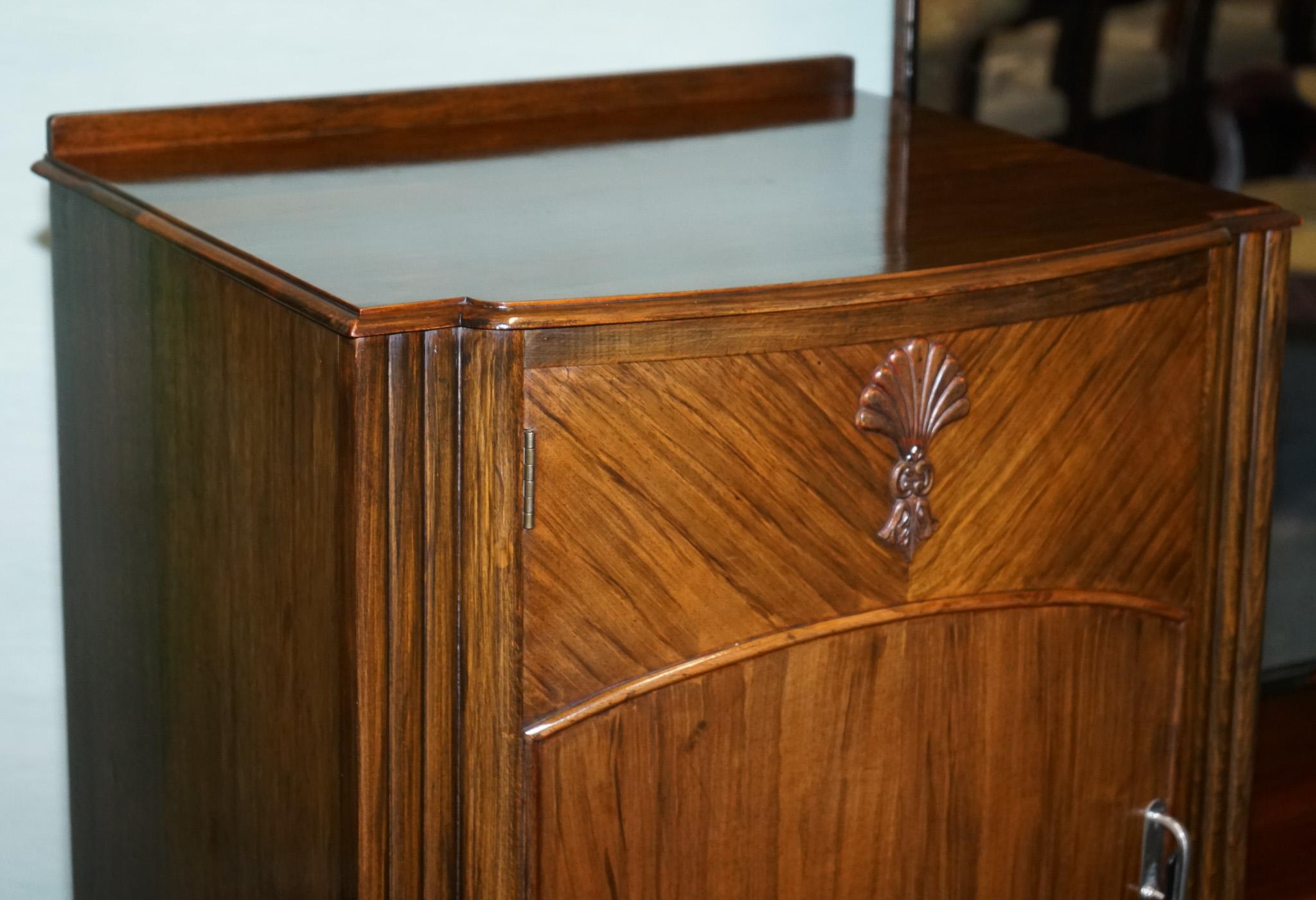 
Antiques of London



A distinctive Art Deco dressing table by C.W.S. Cabinet Works, Birmingham, dating to the 1930s. This piece combines the elegance of period design with practical functionality, highlighted by its original maker’s label still
