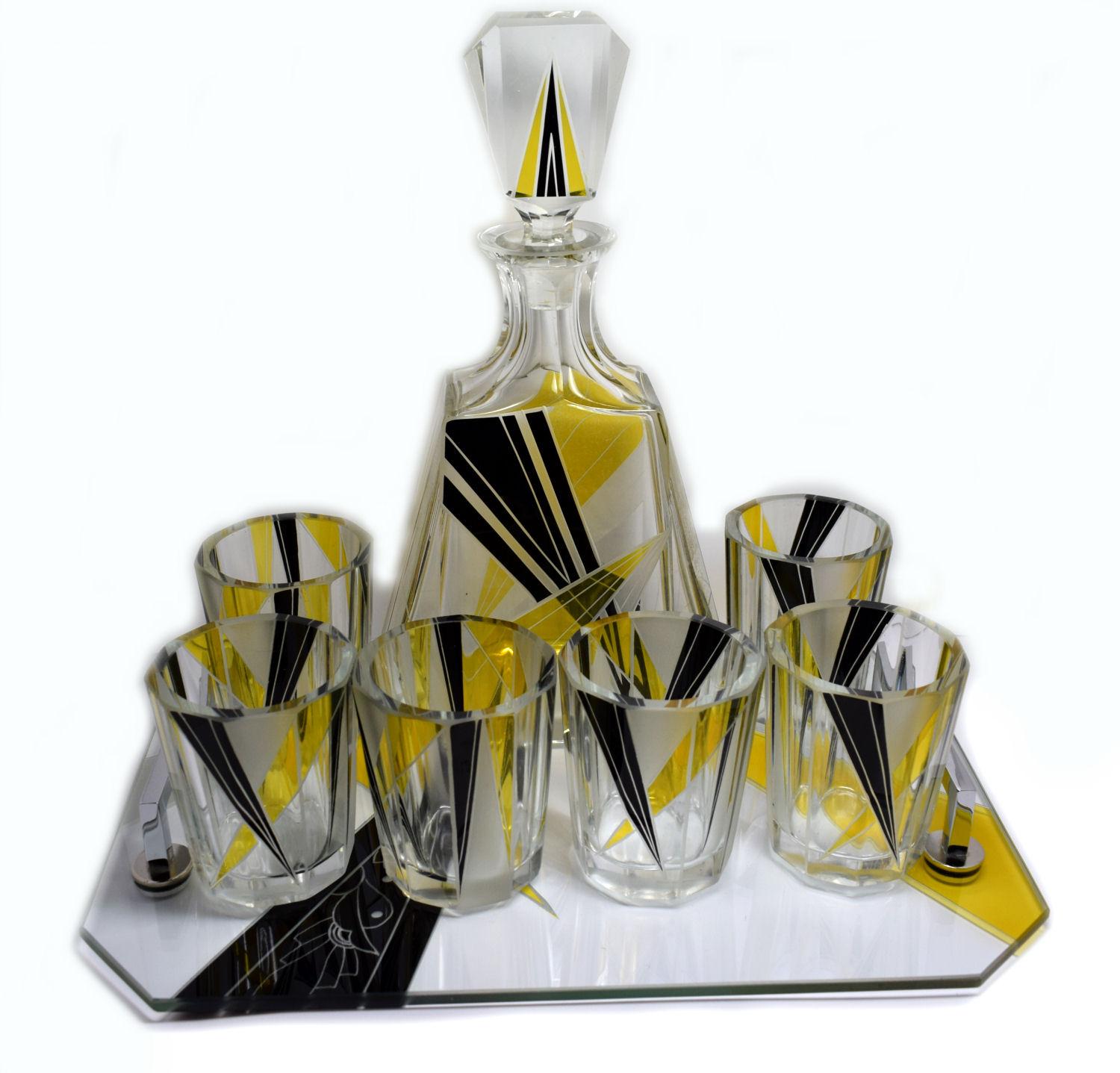 decanter set with tray