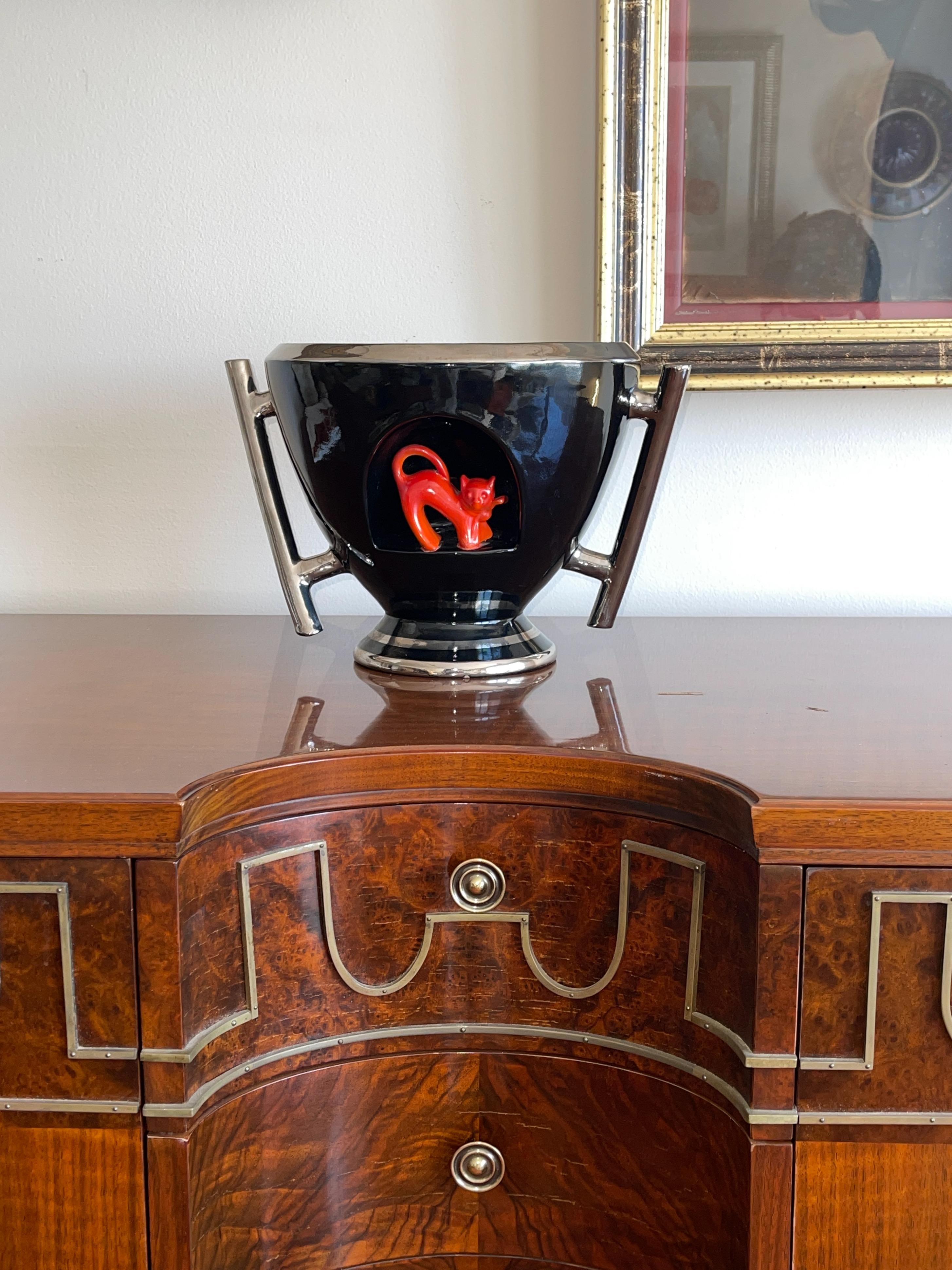 Mid-20th Century 1930's Art Deco CIMA Deruta Urn with Fox by Ezio Cocchioni, documented For Sale