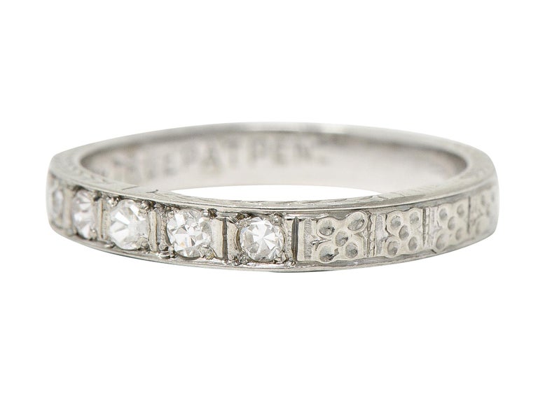 1930s Art Deco Diamond 18 Karat White Gold Wheat i Love You Vintage
