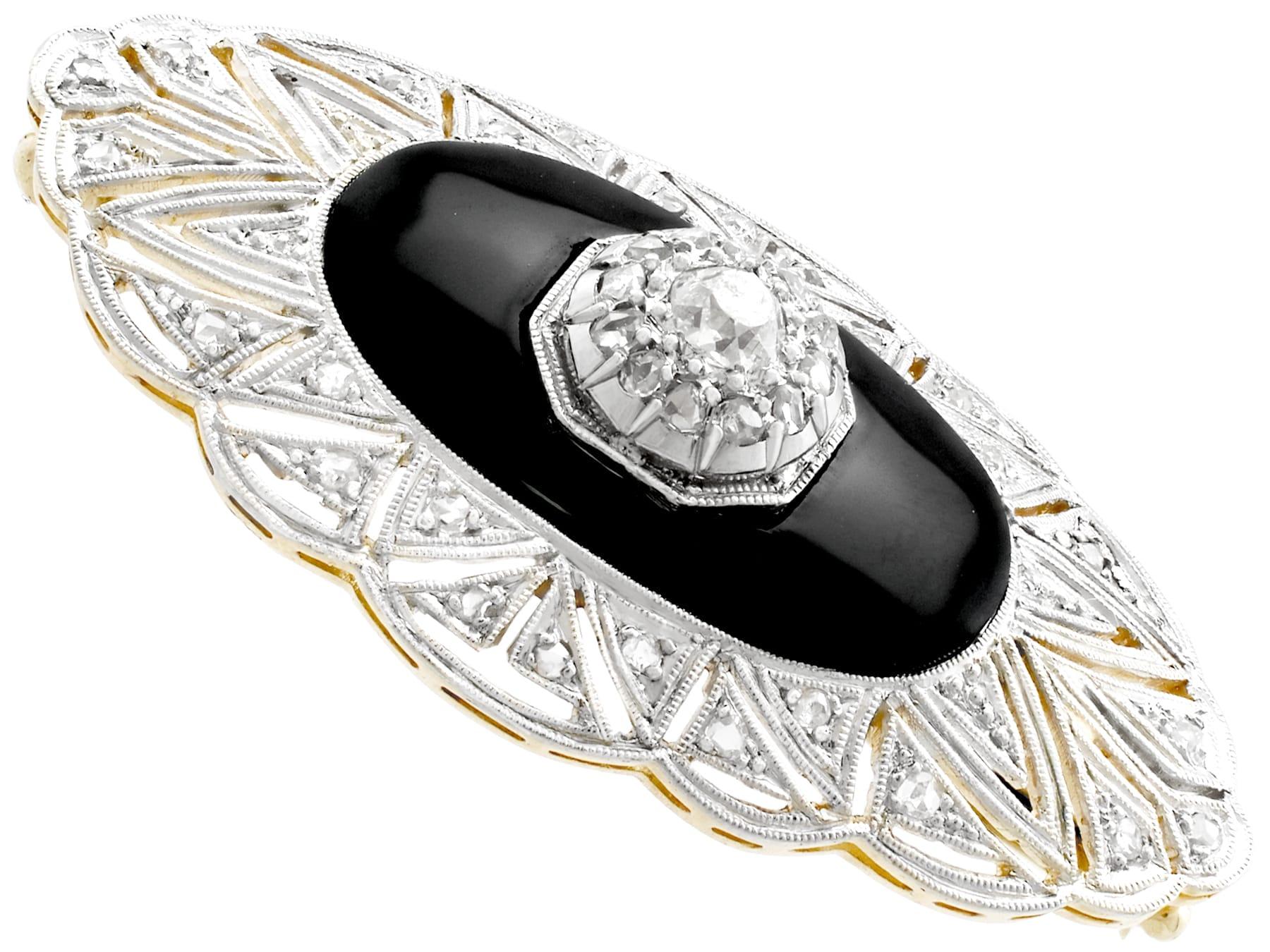 1930er Jahre Art Deco Diamant Schwarzer Onyx Gold Brosche im Zustand „Hervorragend“ im Angebot in Jesmond, Newcastle Upon Tyne