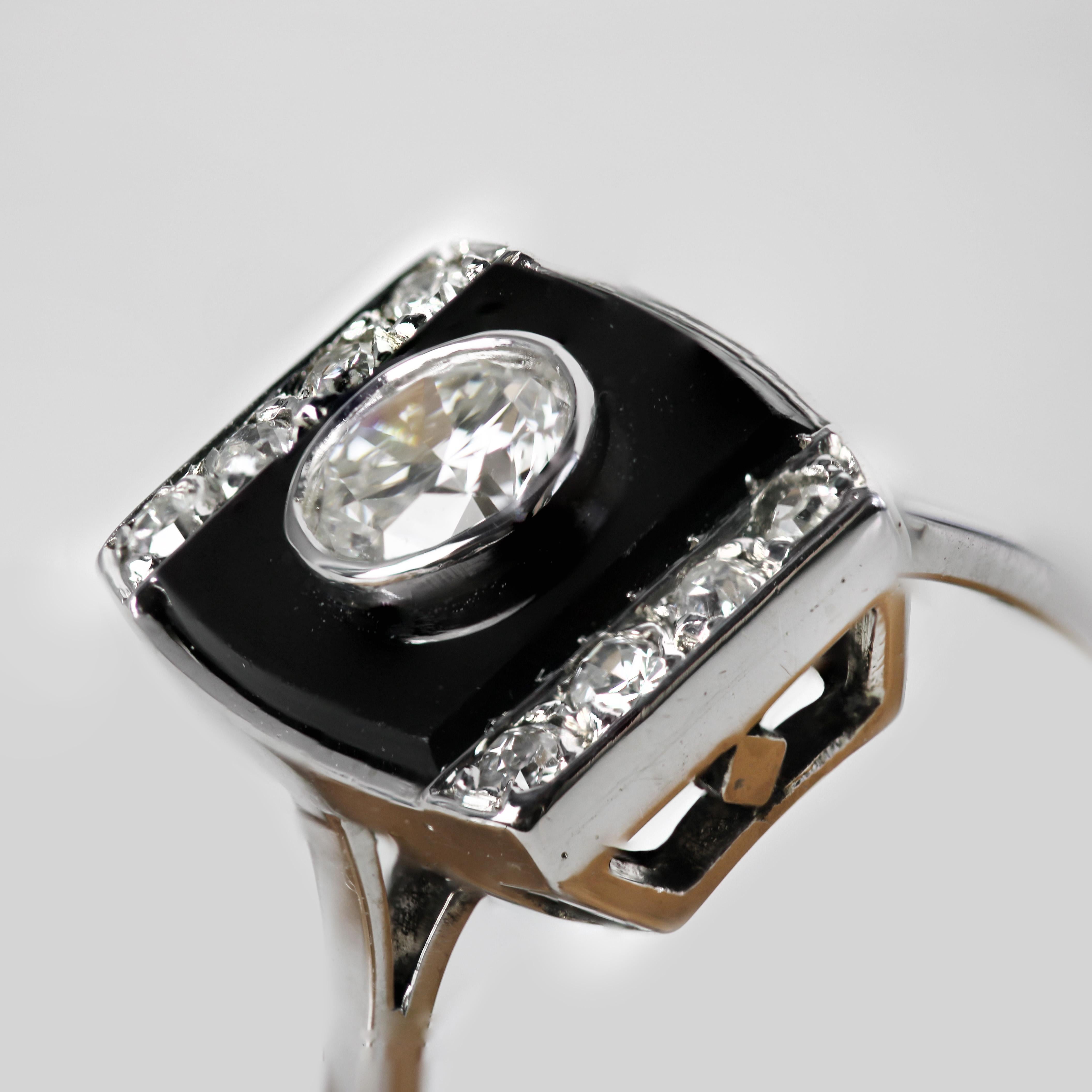 1930s Art Deco Diamond Onyx Platinum Ring For Sale 6