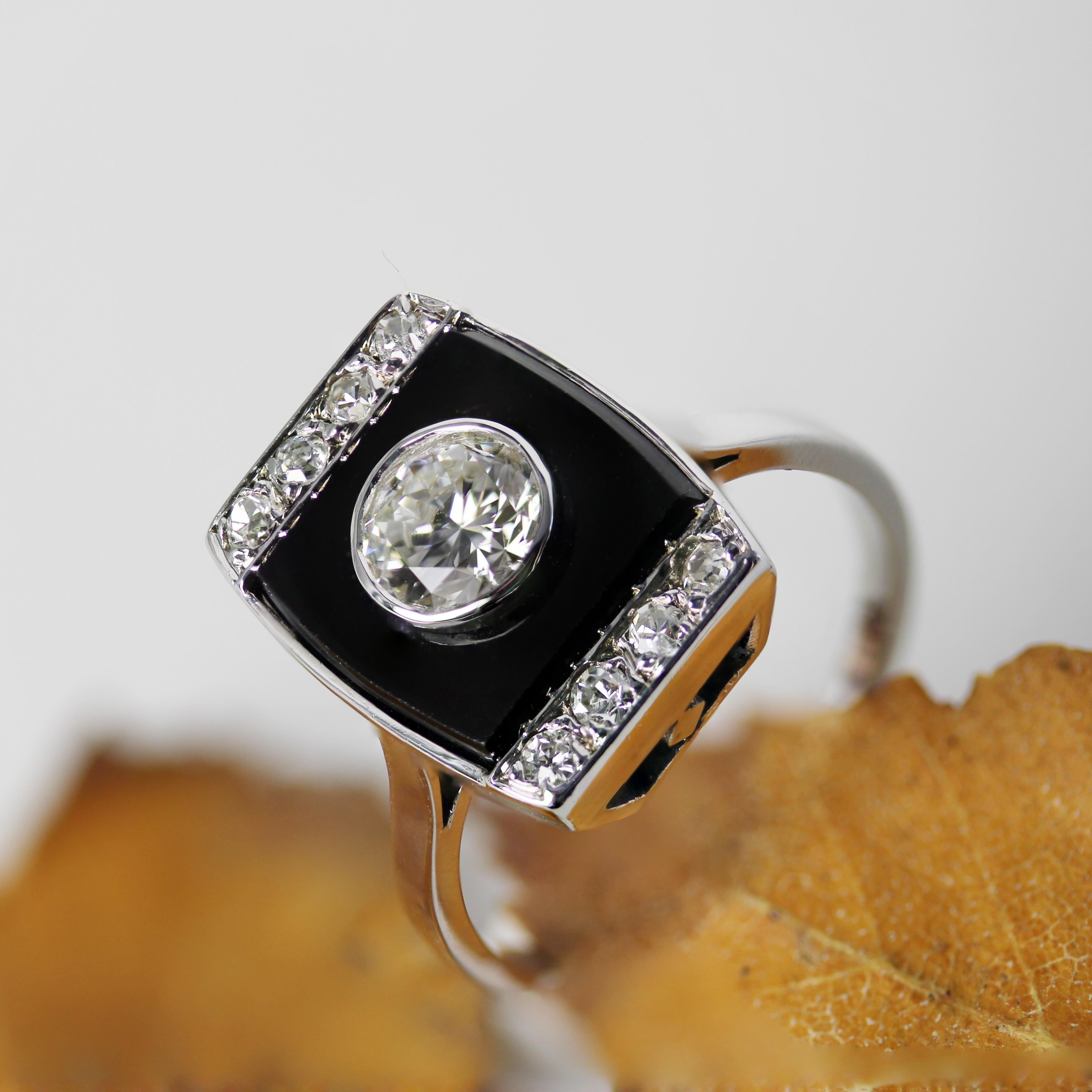 1930s Art Deco Diamond Onyx Platinum Ring For Sale 10