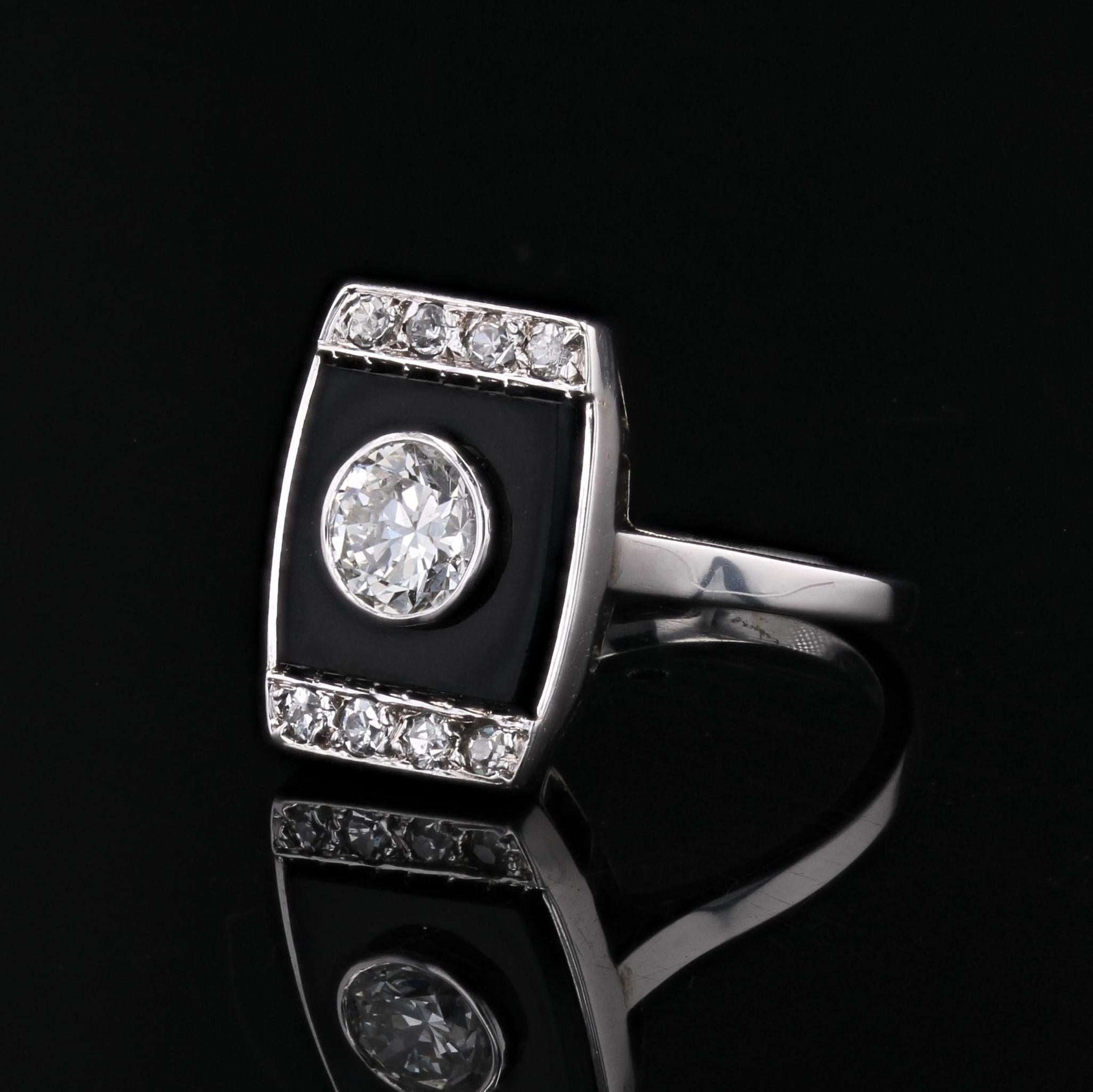 1930s Art Deco Diamond Onyx Platinum Ring For Sale 2