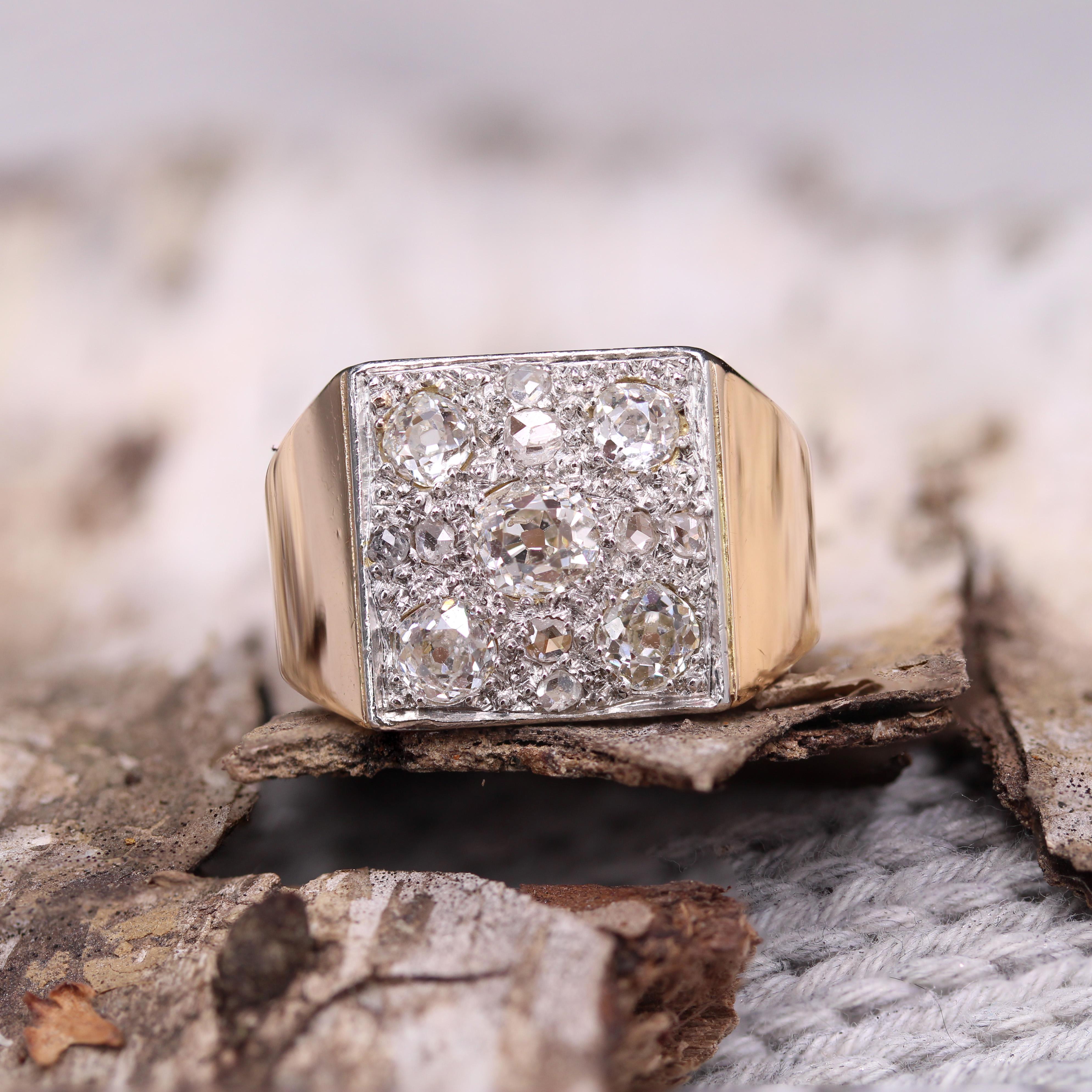 Ring aus 18 Karat Rosgold mit Diamanten im Art dco-Stil aus den 1930er Jahren (Art déco) im Angebot