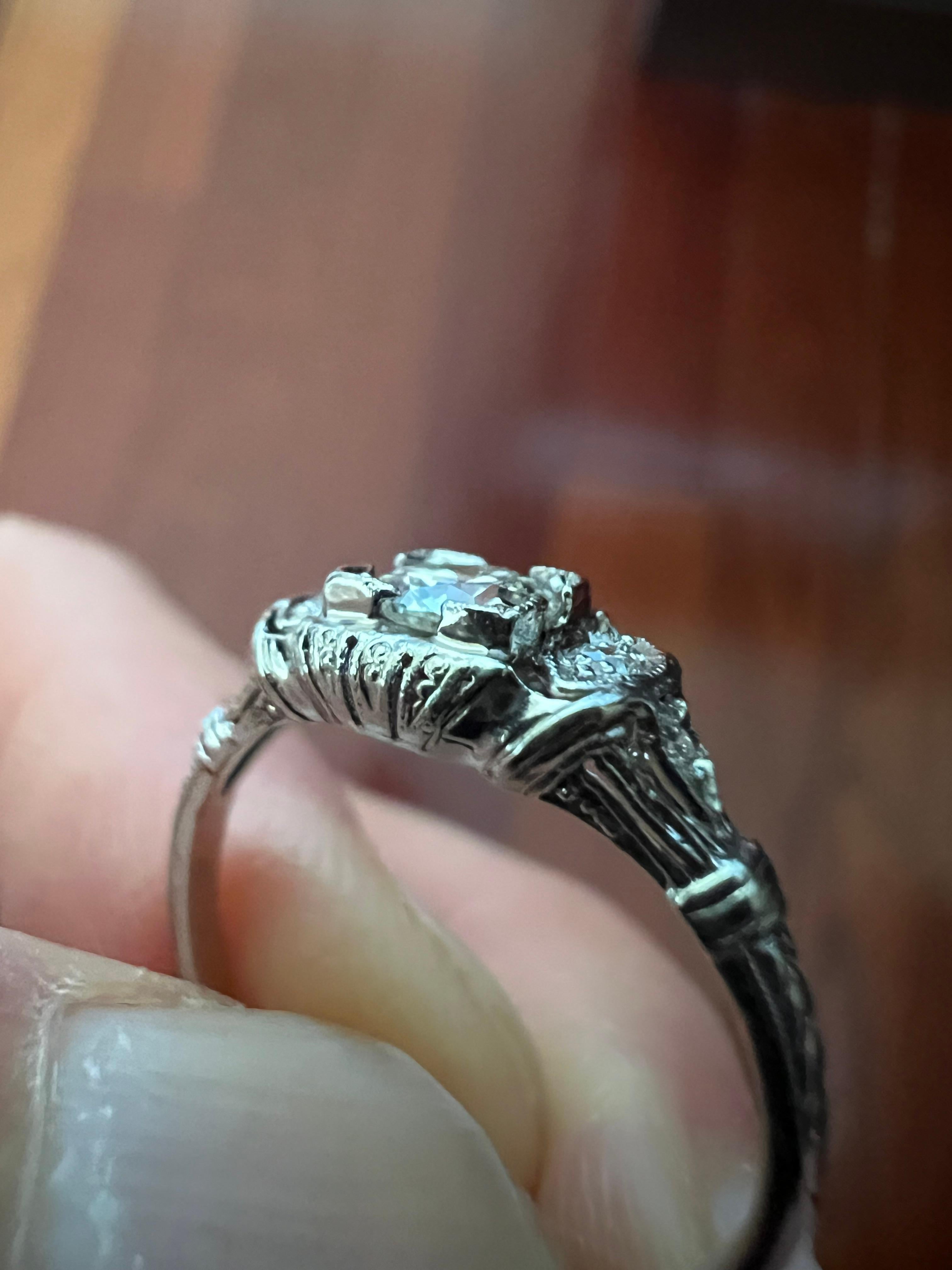 Donna Anello di fidanzamento in platino con diamante Art Deco degli anni '30 in vendita
