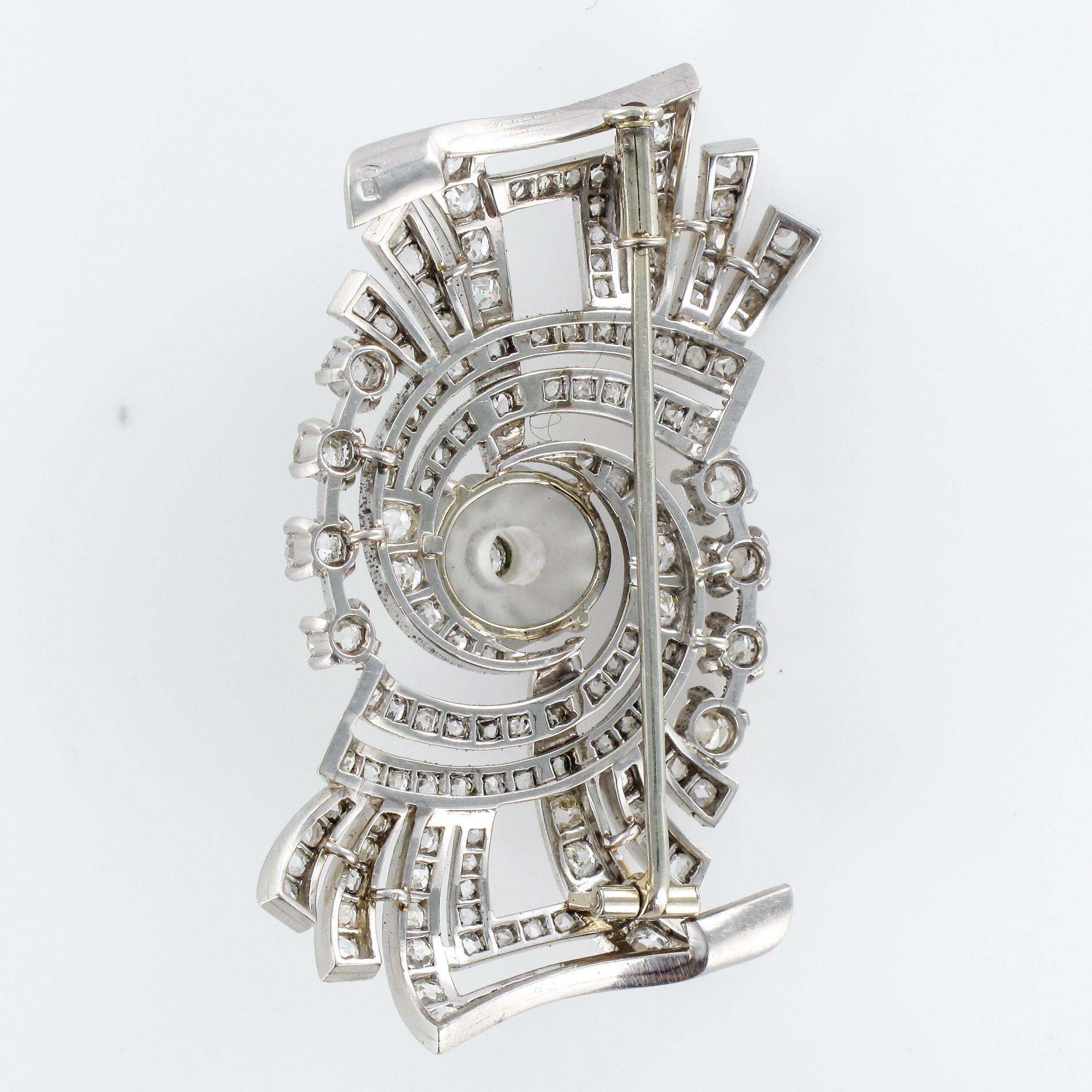 1930s Art Deco Diamond Rock Crystal Platinum 18 Karat White Gold Brooch For Sale 11