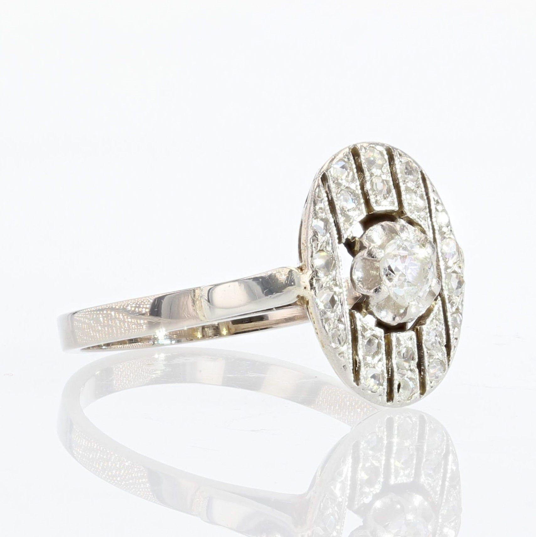 1930s Art Deco Diamonds 18 Karat White Gold Oval Ring For Sale 2