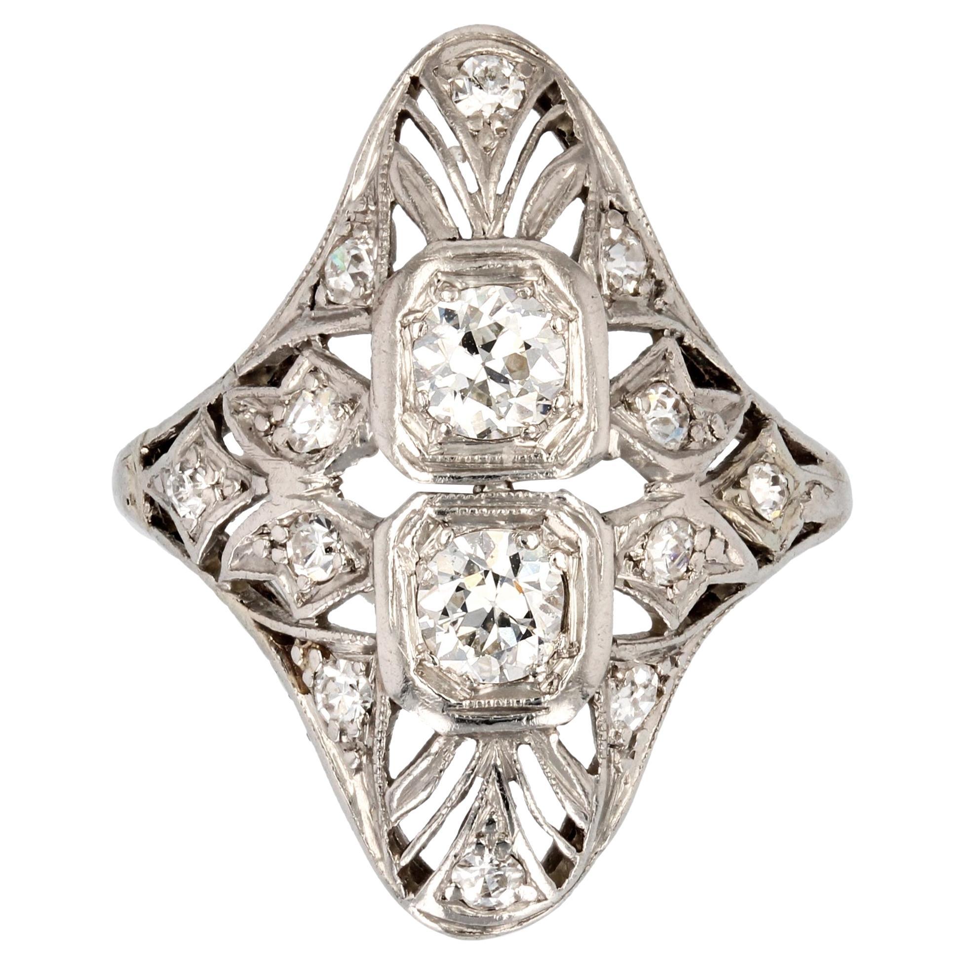 1930 Anillo Art Decó Diamantes Calados Platino en venta