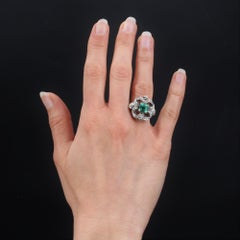 1930s Art Deco Emerald Diamond 18 Karat White Gold Platinum Ring