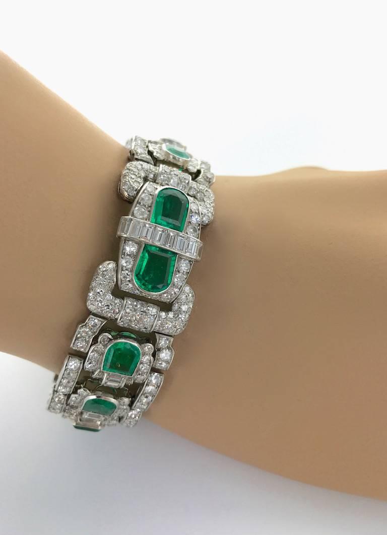 1930s Art Deco Emerald Diamond Platinum Bracelet 2