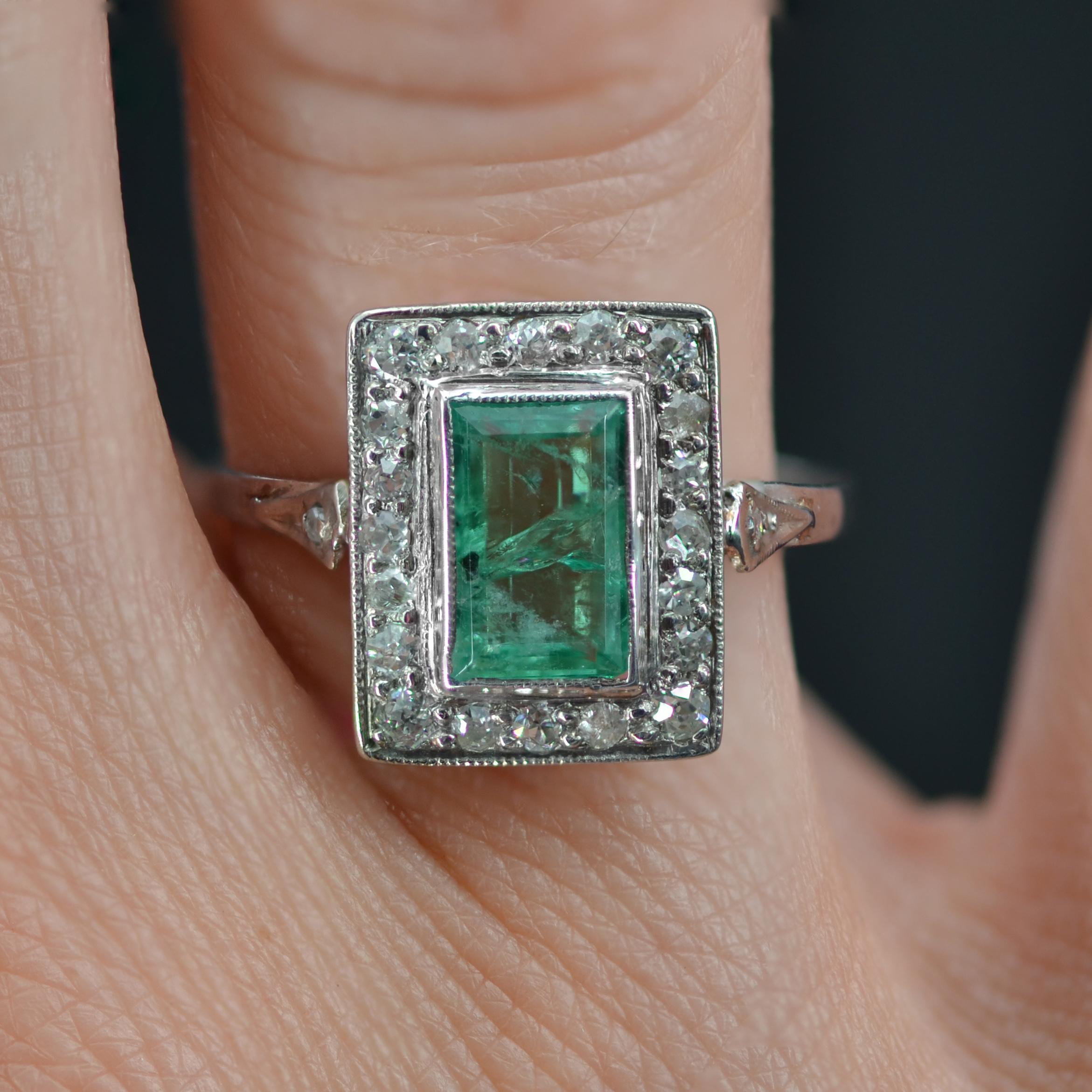 1930s, Art Deco Emerald Diamonds Platinum Ring 1