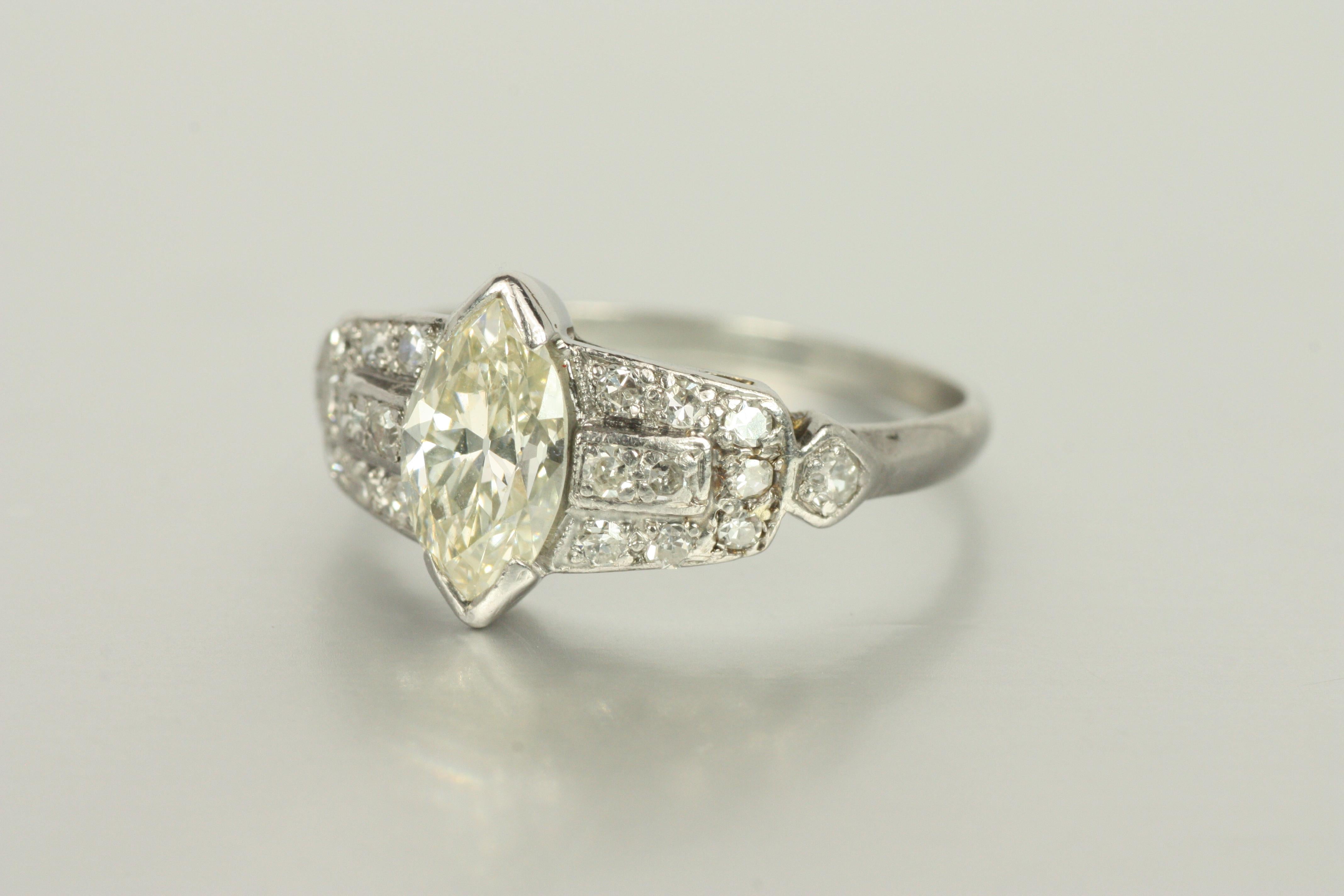 Women's 1930s Art Deco Engagement Band Ring – 0.80cttw Marquise Cut & Round Diamonds For Sale
