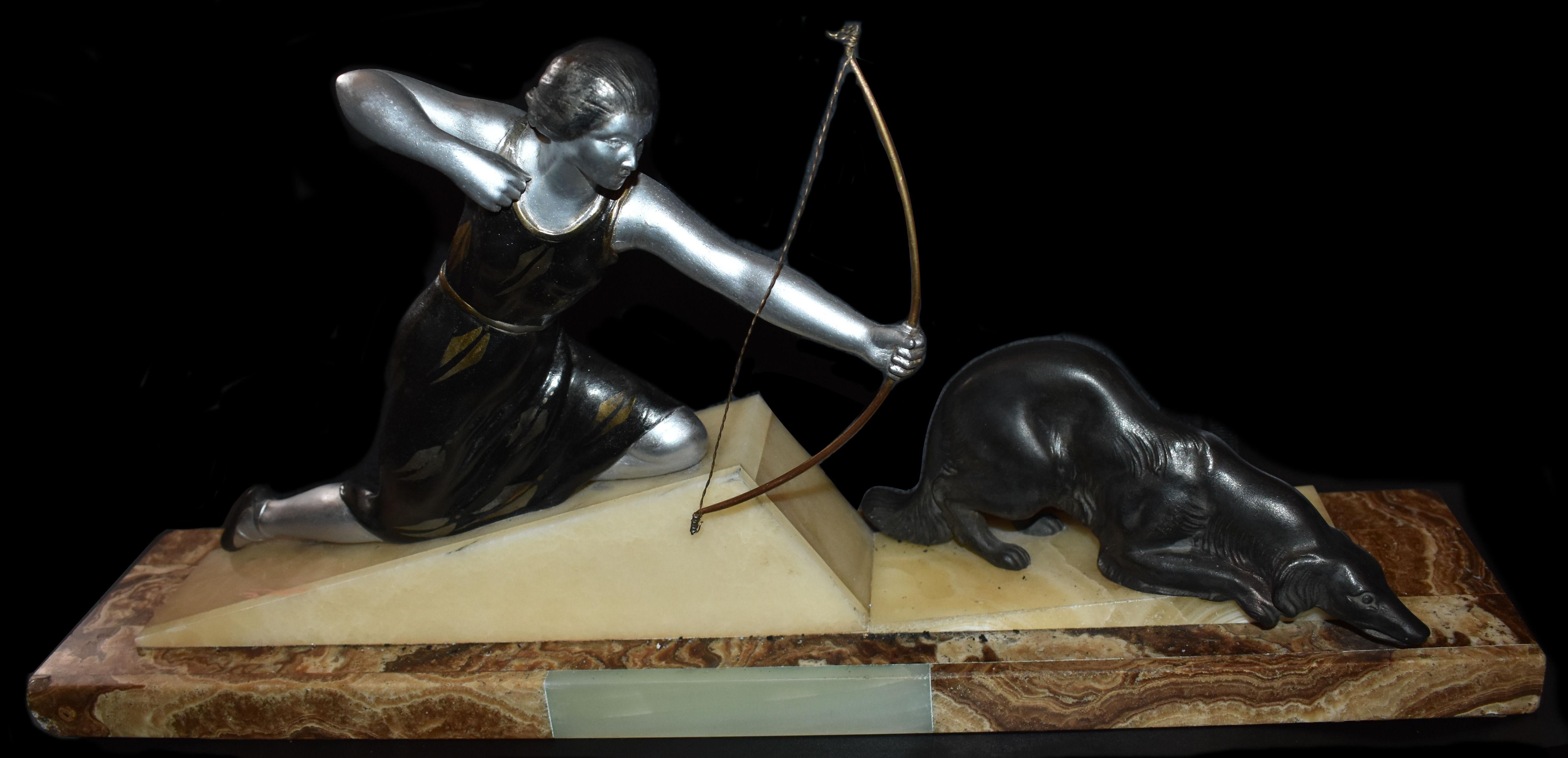  Art Deco Figural Group on Marble, c1930s In Good Condition For Sale In Devon, England