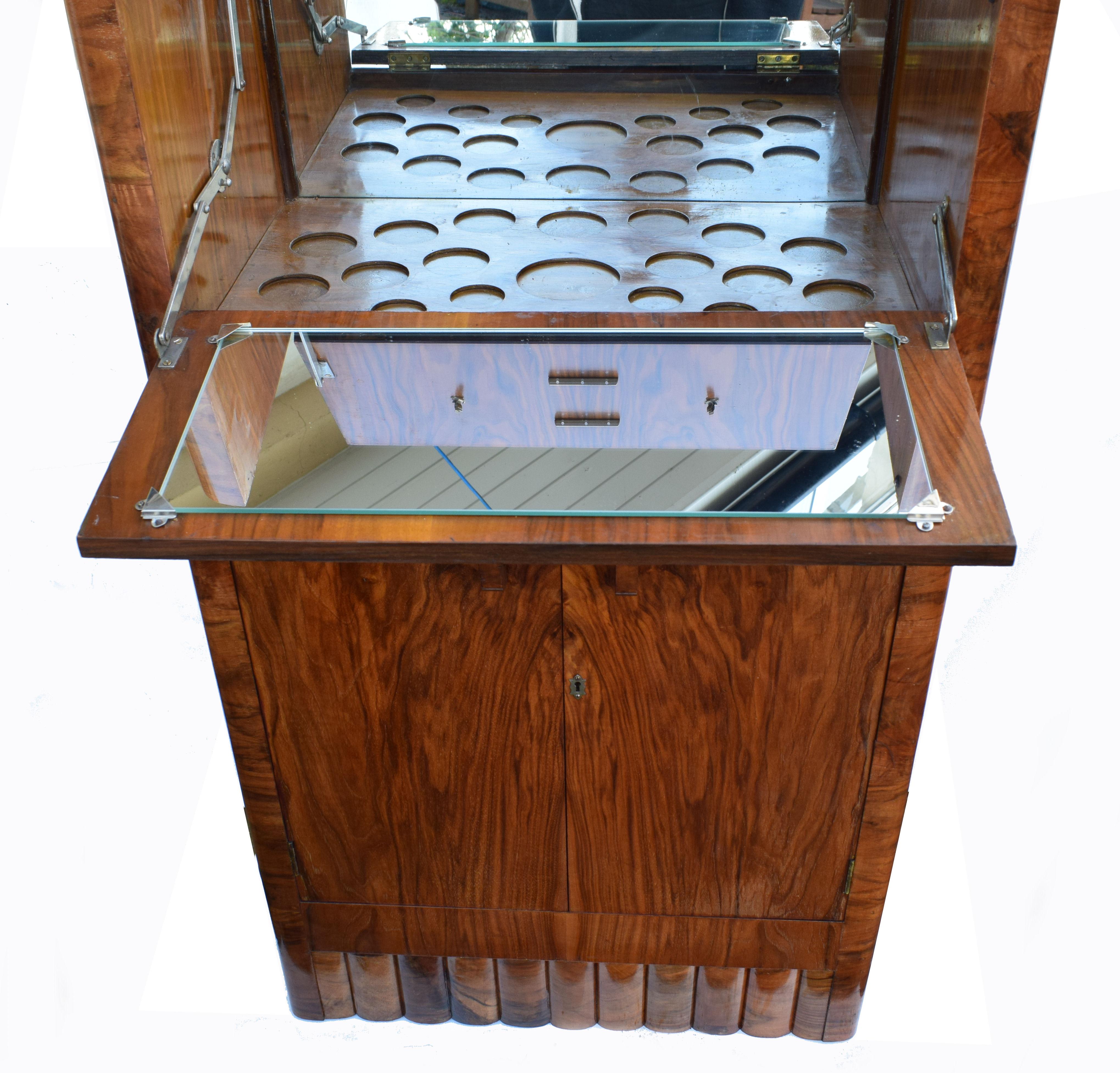 20th Century 1930s Art Deco Fitted Walnut Cocktail Cabinet or Dry Bar