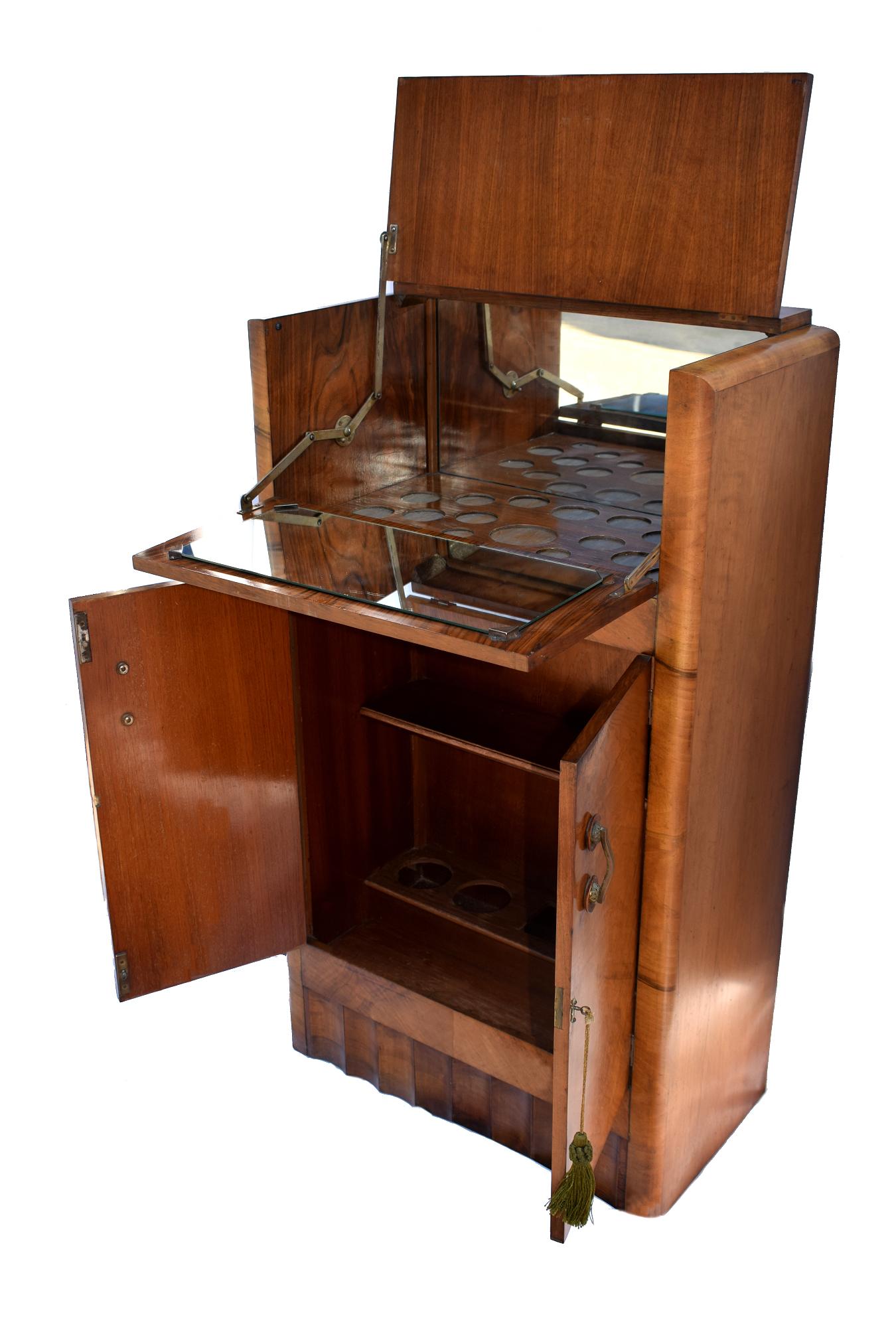 Mirror 1930s Art Deco Fitted Walnut Cocktail Cabinet or Dry Bar