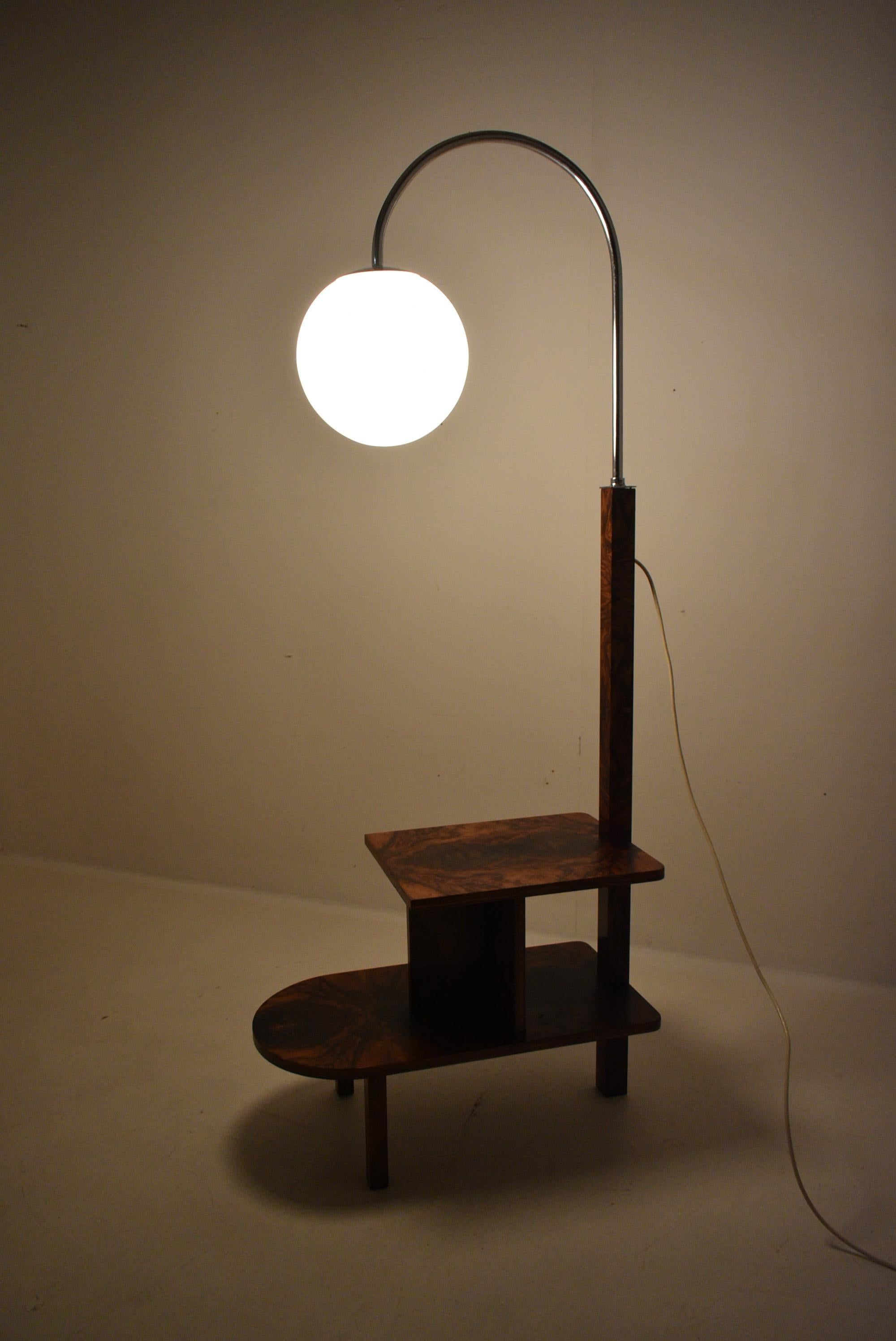 1930s Art Deco Floor Lamp, Czechoslovakia For Sale 10