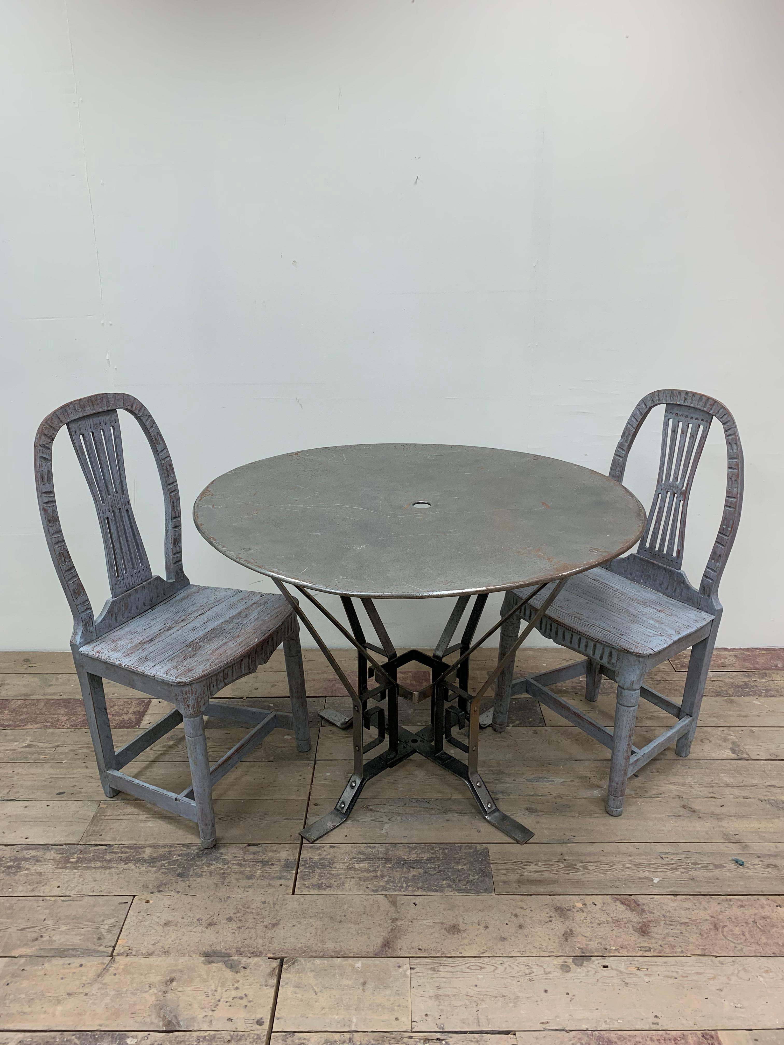 Polished 1930s Art Deco French architecturally inspired polished metal Garden table For Sale